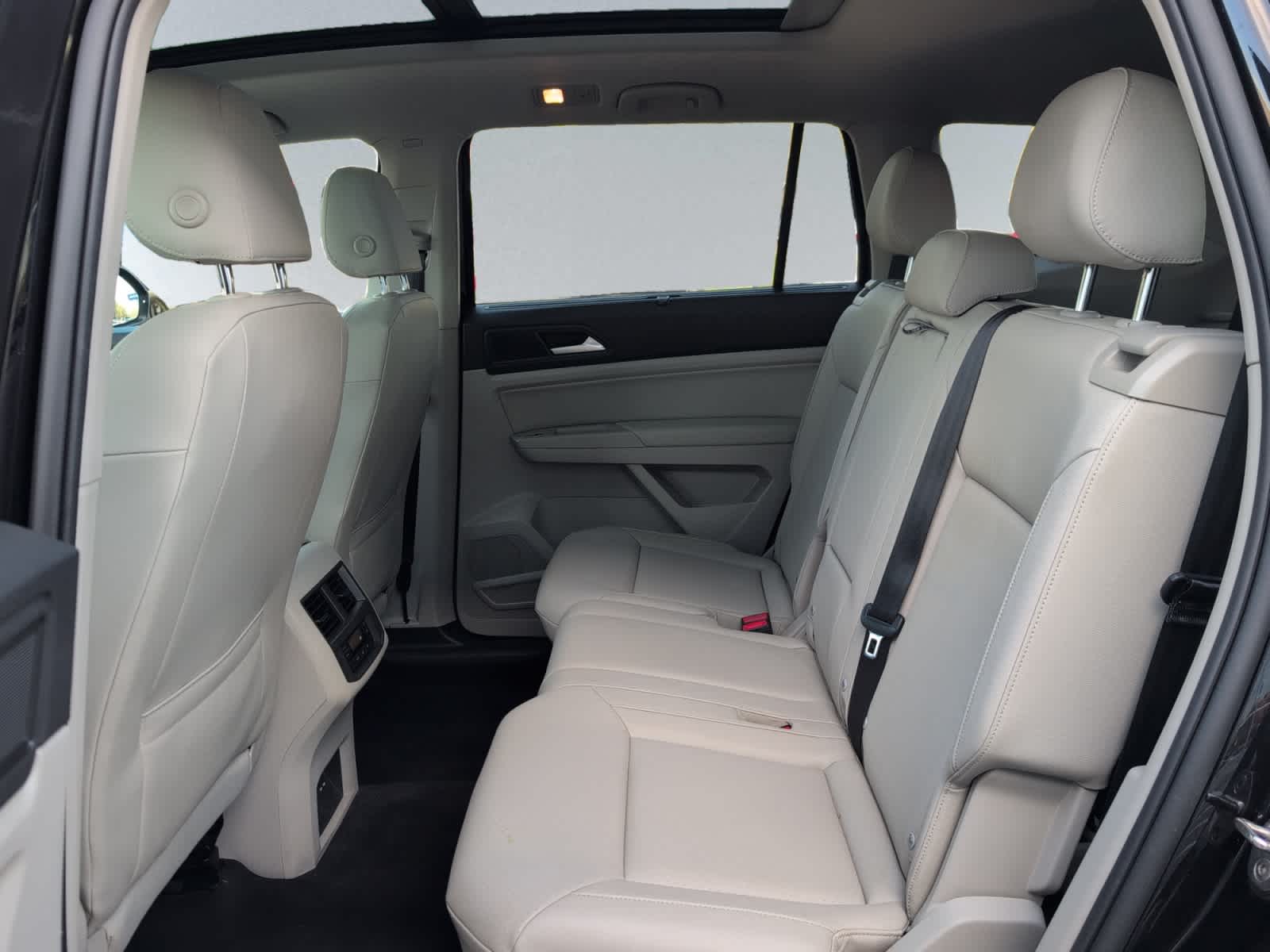 used 2020 Volkswagen Atlas car, priced at $20,998