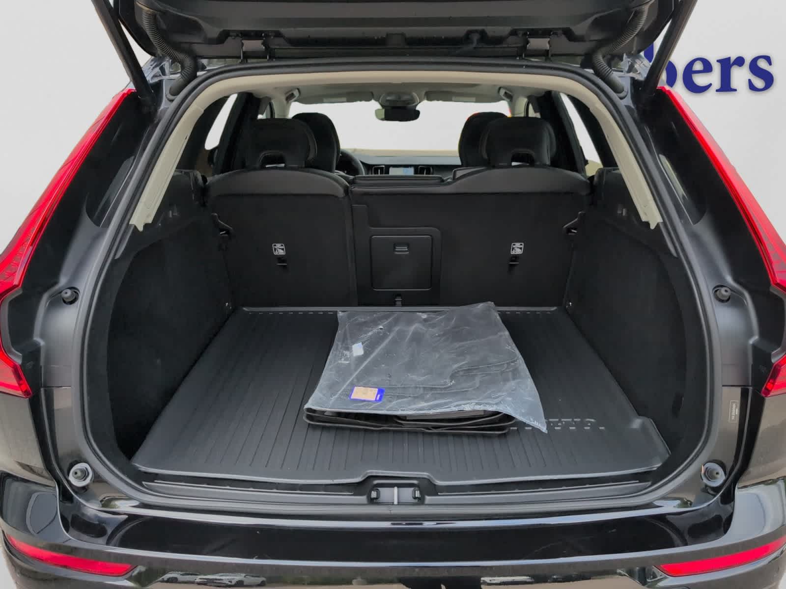 used 2024 Volvo XC60 car, priced at $34,998