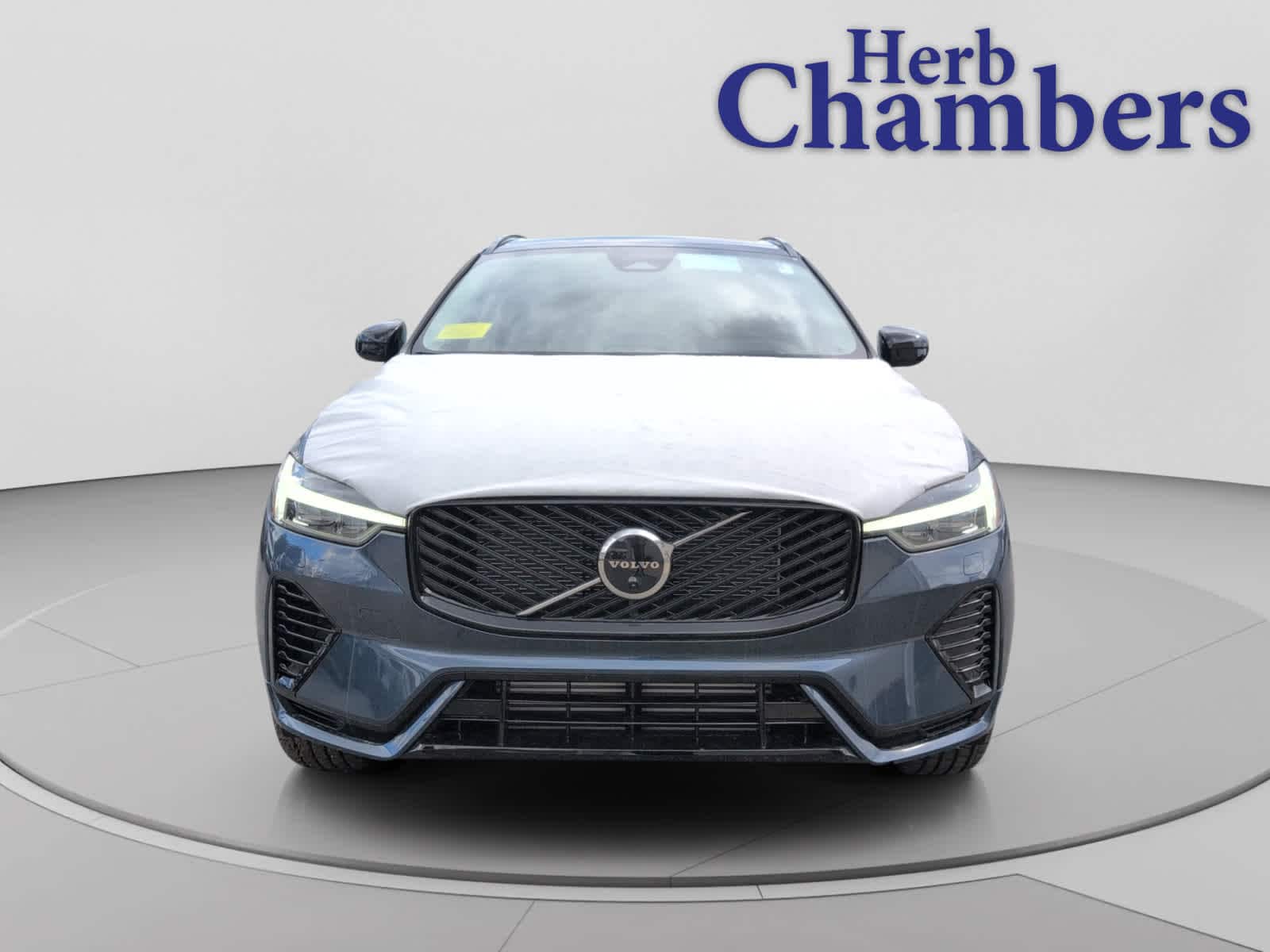 new 2026 Volvo XC60 plug-in hybrid car, priced at $74,370