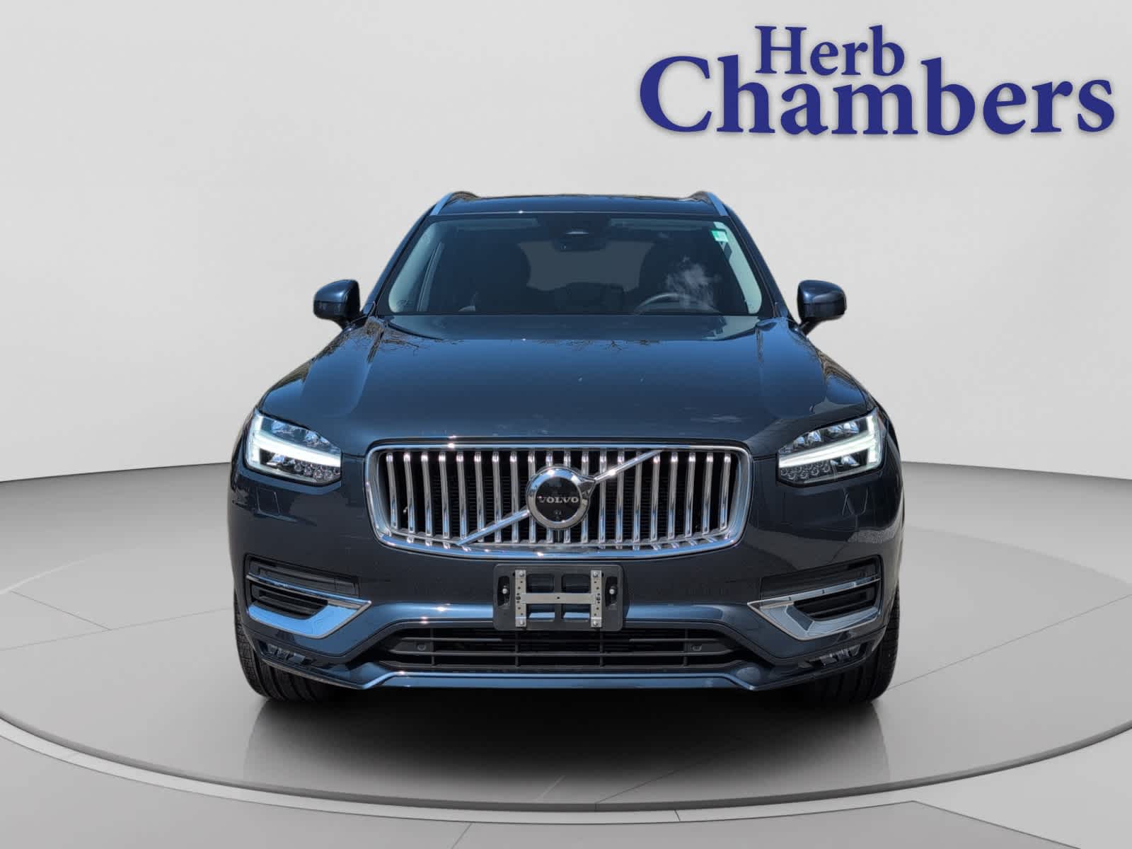 used 2023 Volvo XC90 car, priced at $43,998