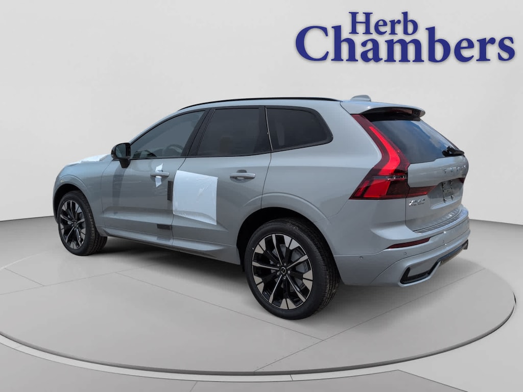 New 2026 Volvo XC60 B5 Plus SUV