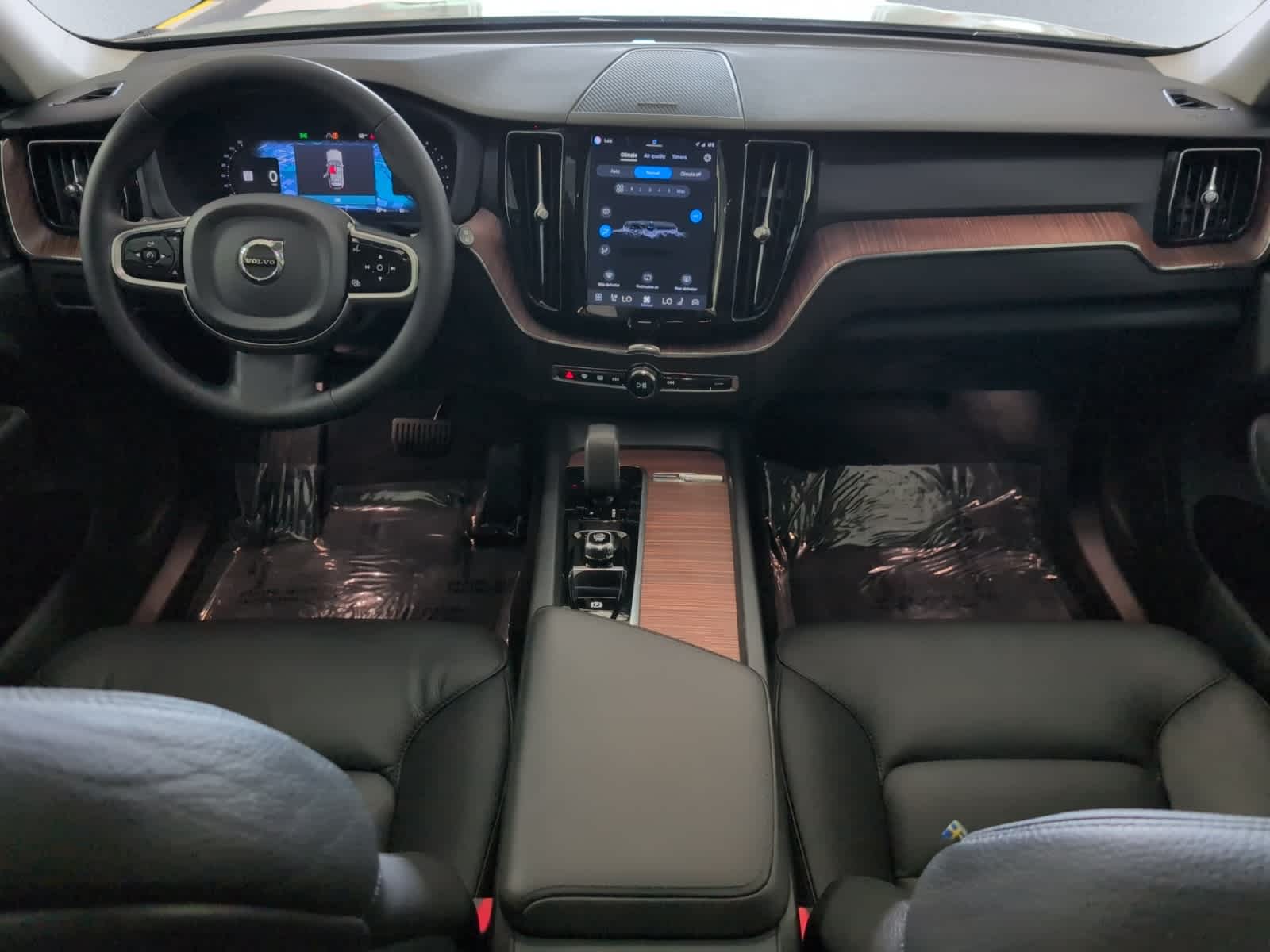 used 2023 Volvo XC60 car, priced at $35,498