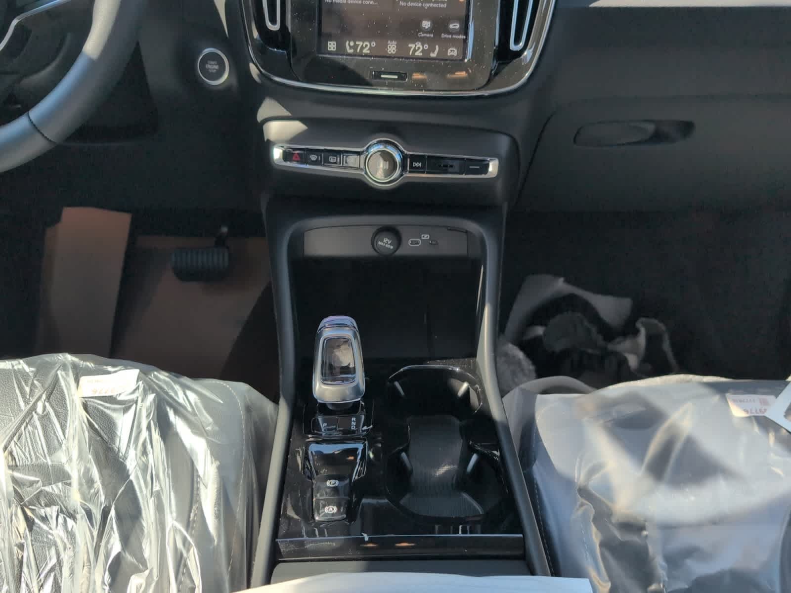 new 2026 Volvo XC40 car, priced at $50,035