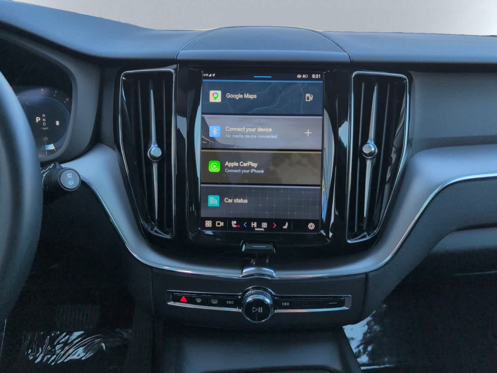 used 2023 Volvo XC60 car, priced at $29,998