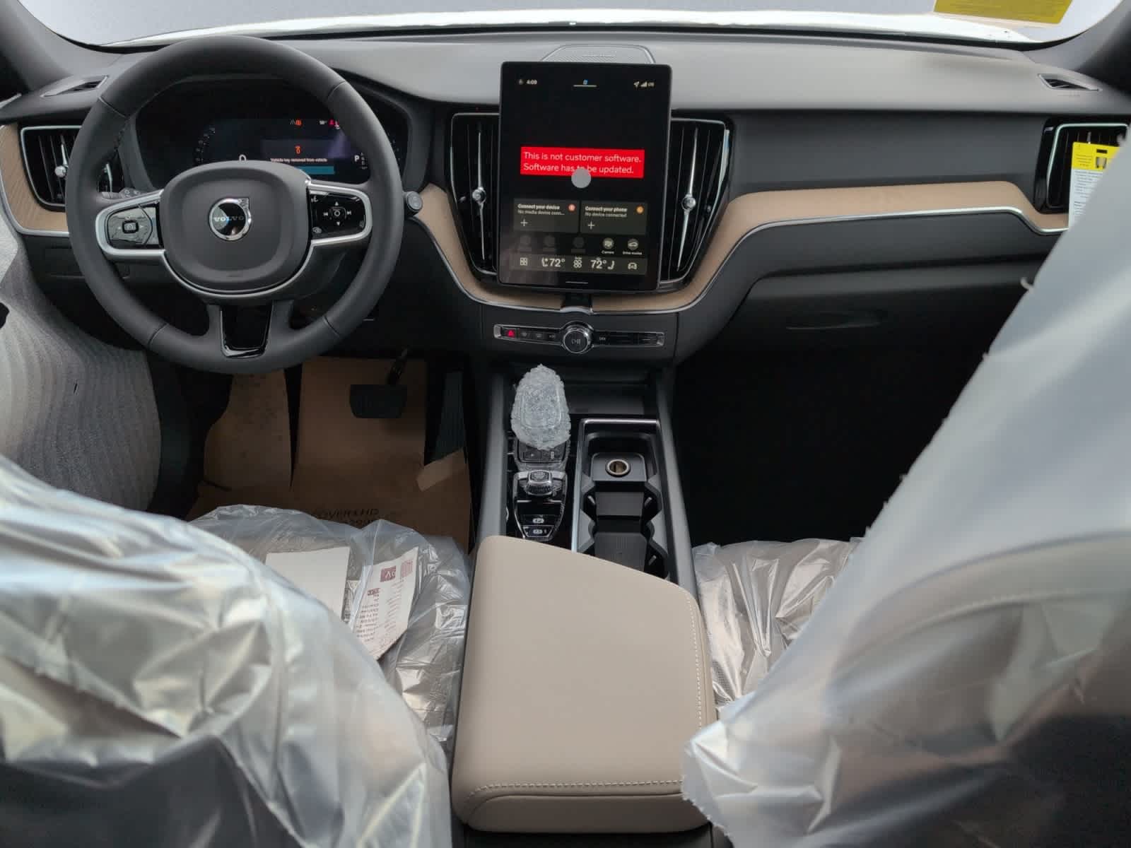 new 2026 Volvo XC60 car, priced at $58,520