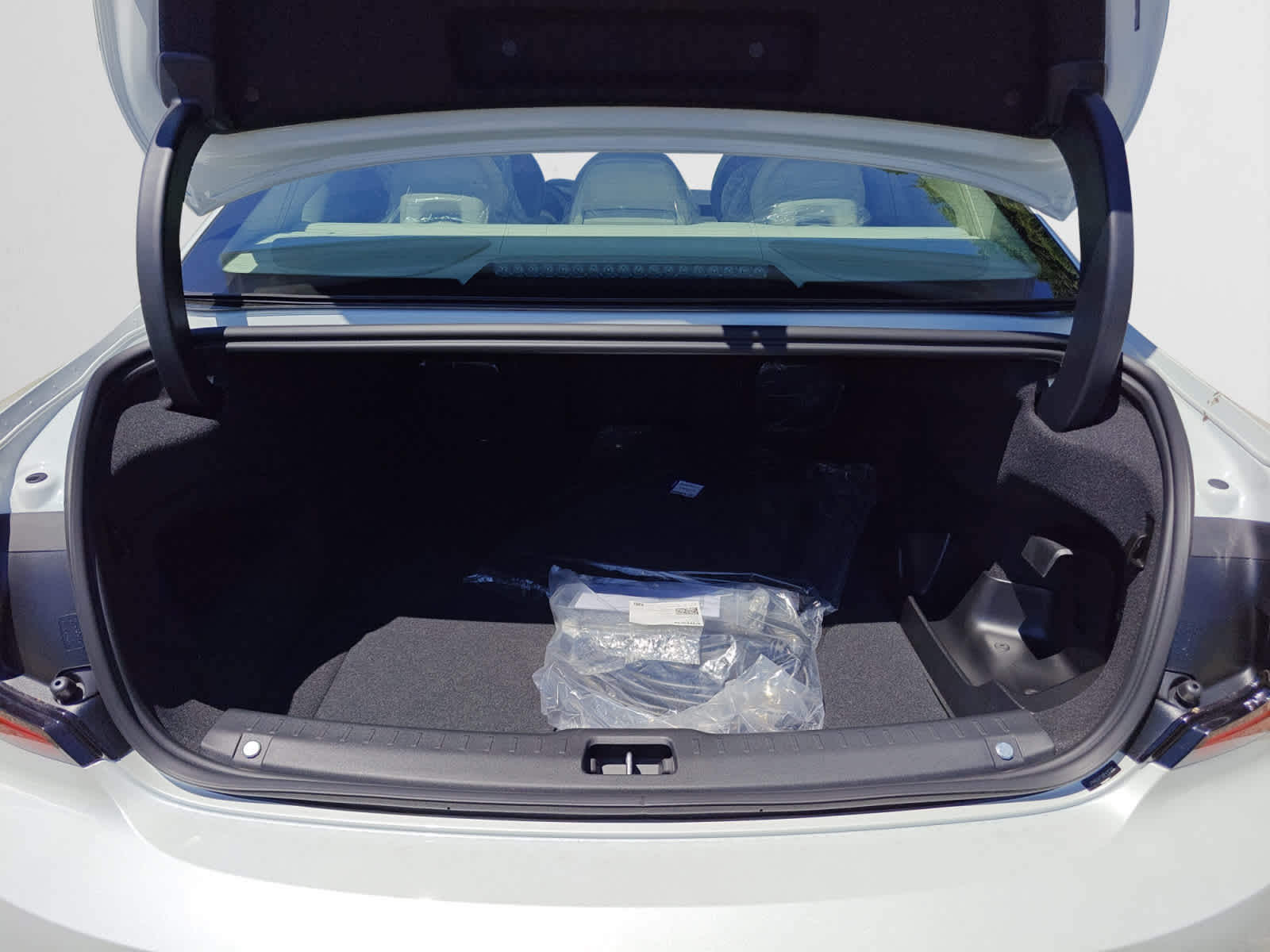 used 2024 Volvo S90 plug-in hybrid car, priced at $78,495