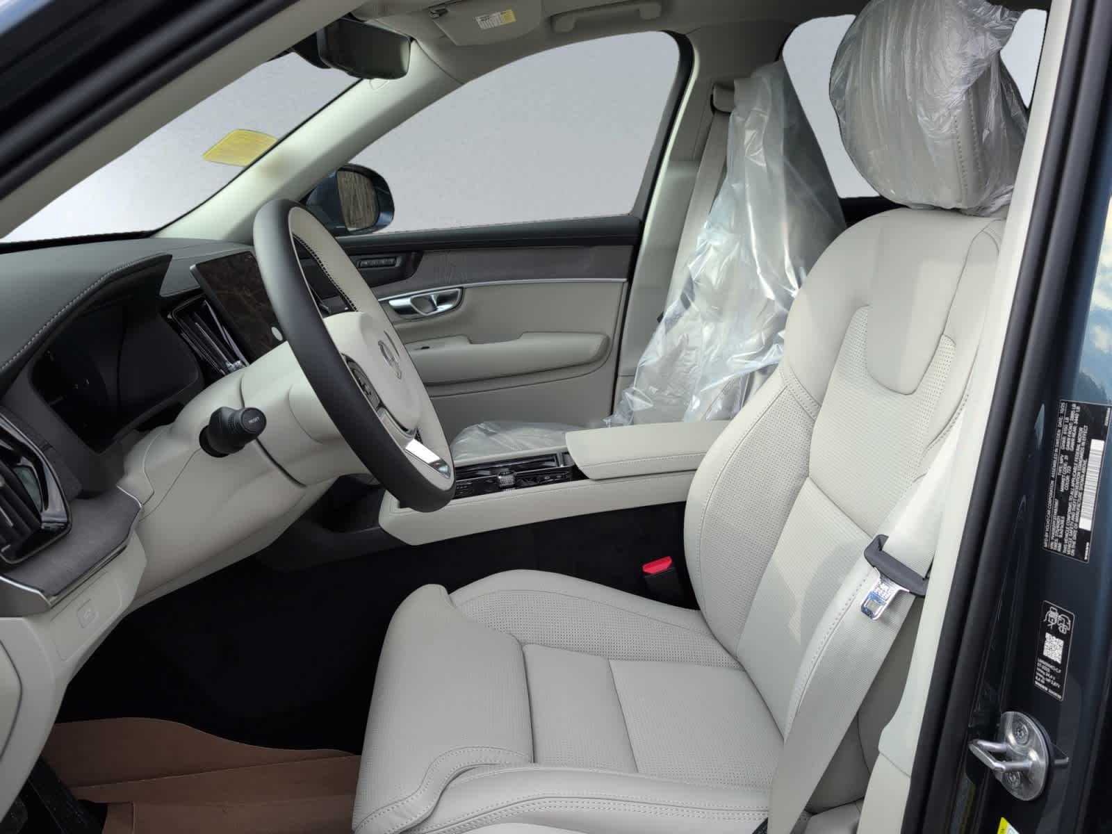 new 2026 Volvo XC90 car, priced at $75,155