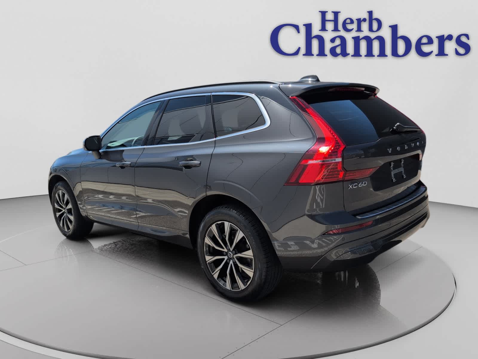 used 2023 Volvo XC60 car, priced at $32,998