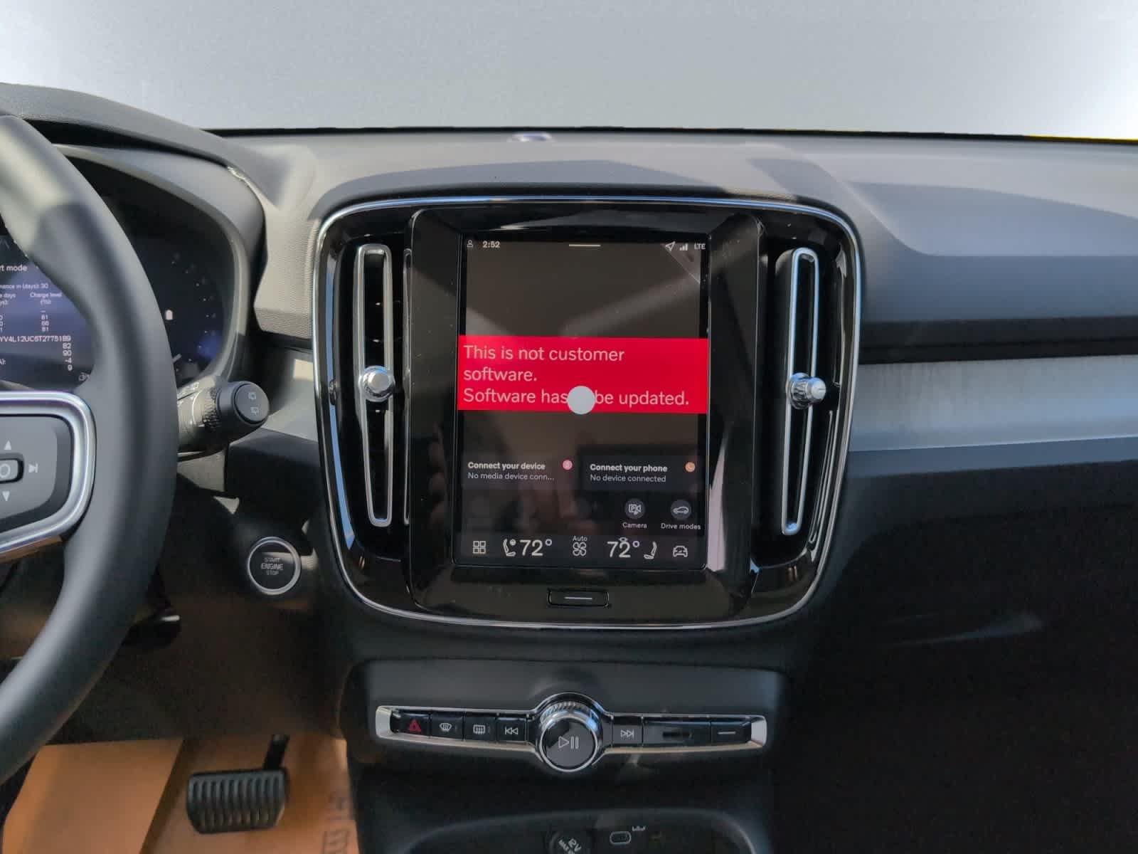 new 2026 Volvo XC40 car, priced at $50,045