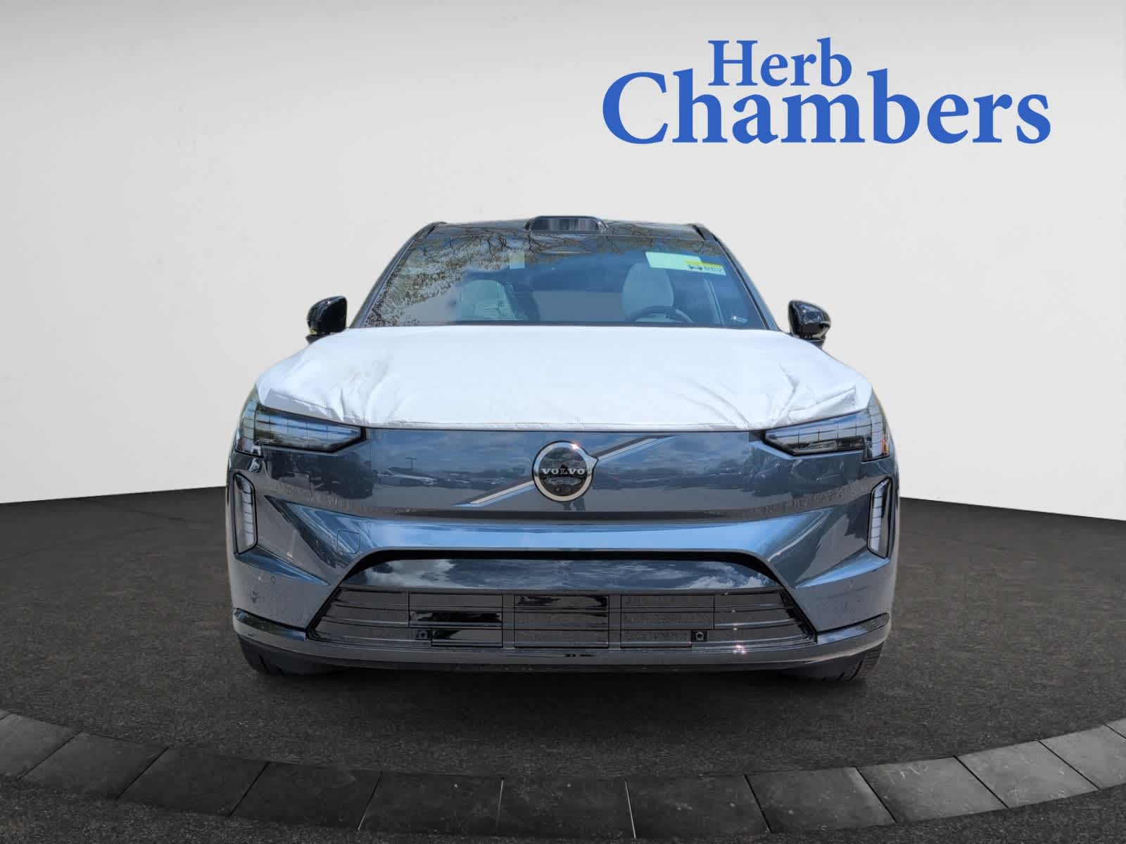 2025 Volvo EX90 Twin Motor Performance Ultra photo 2