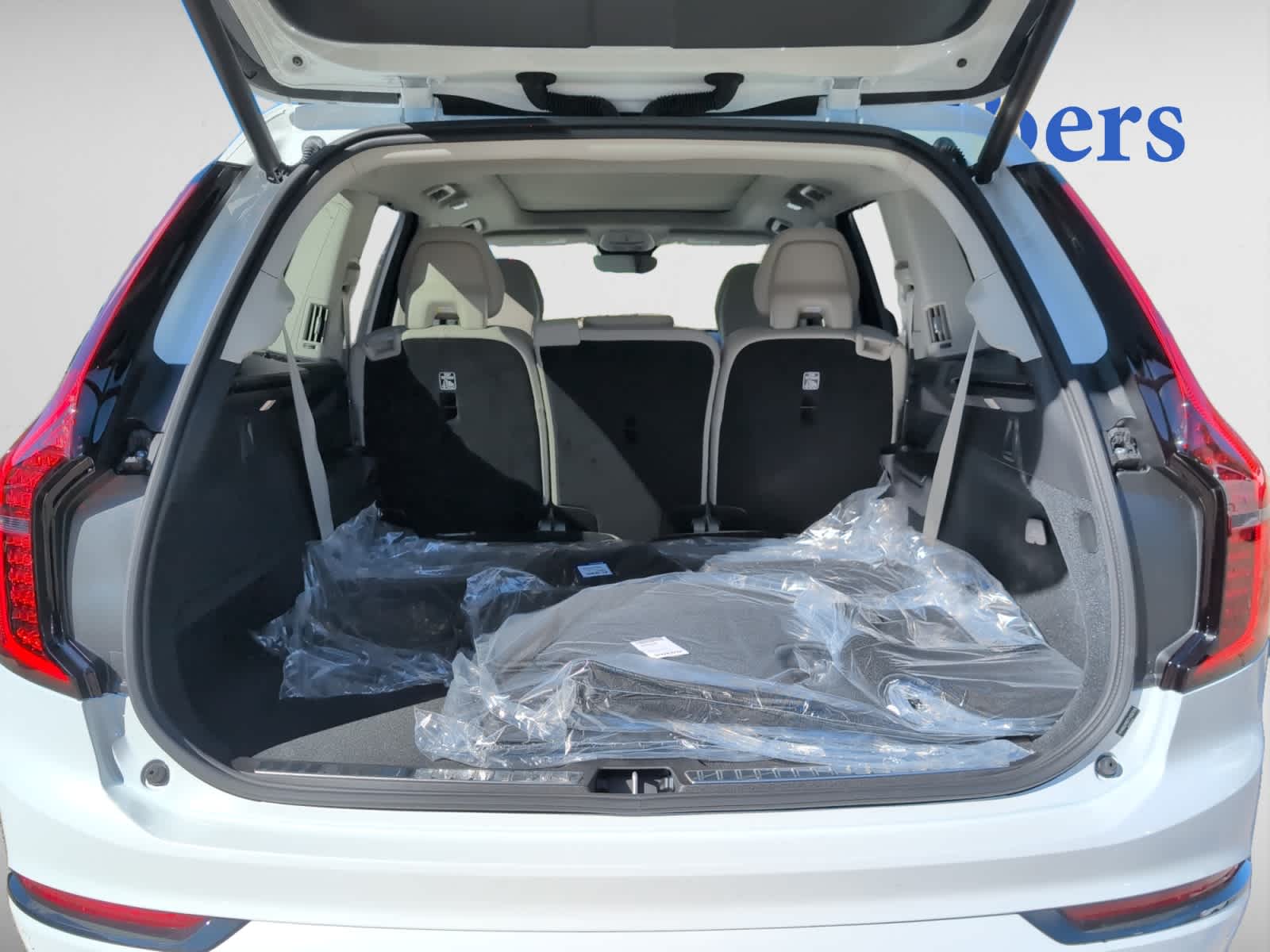 2026 Volvo XC90 photo 4