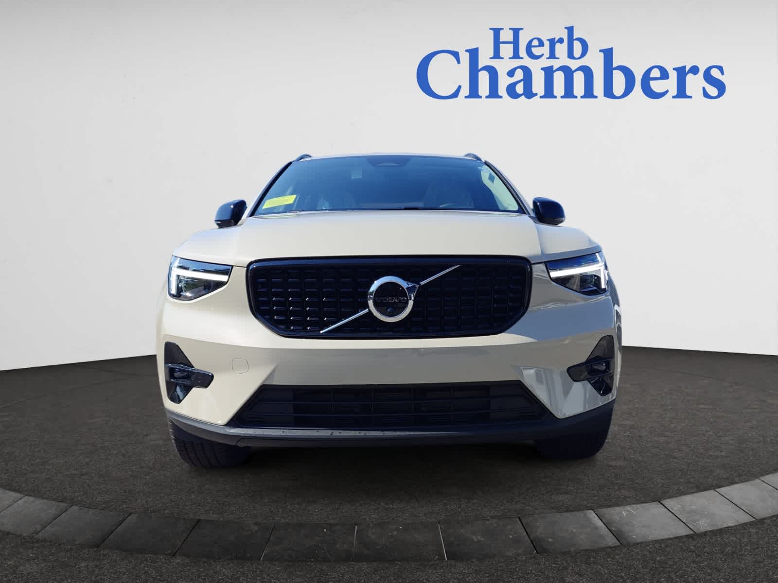 used 2025 Volvo XC40 car, priced at $52,215