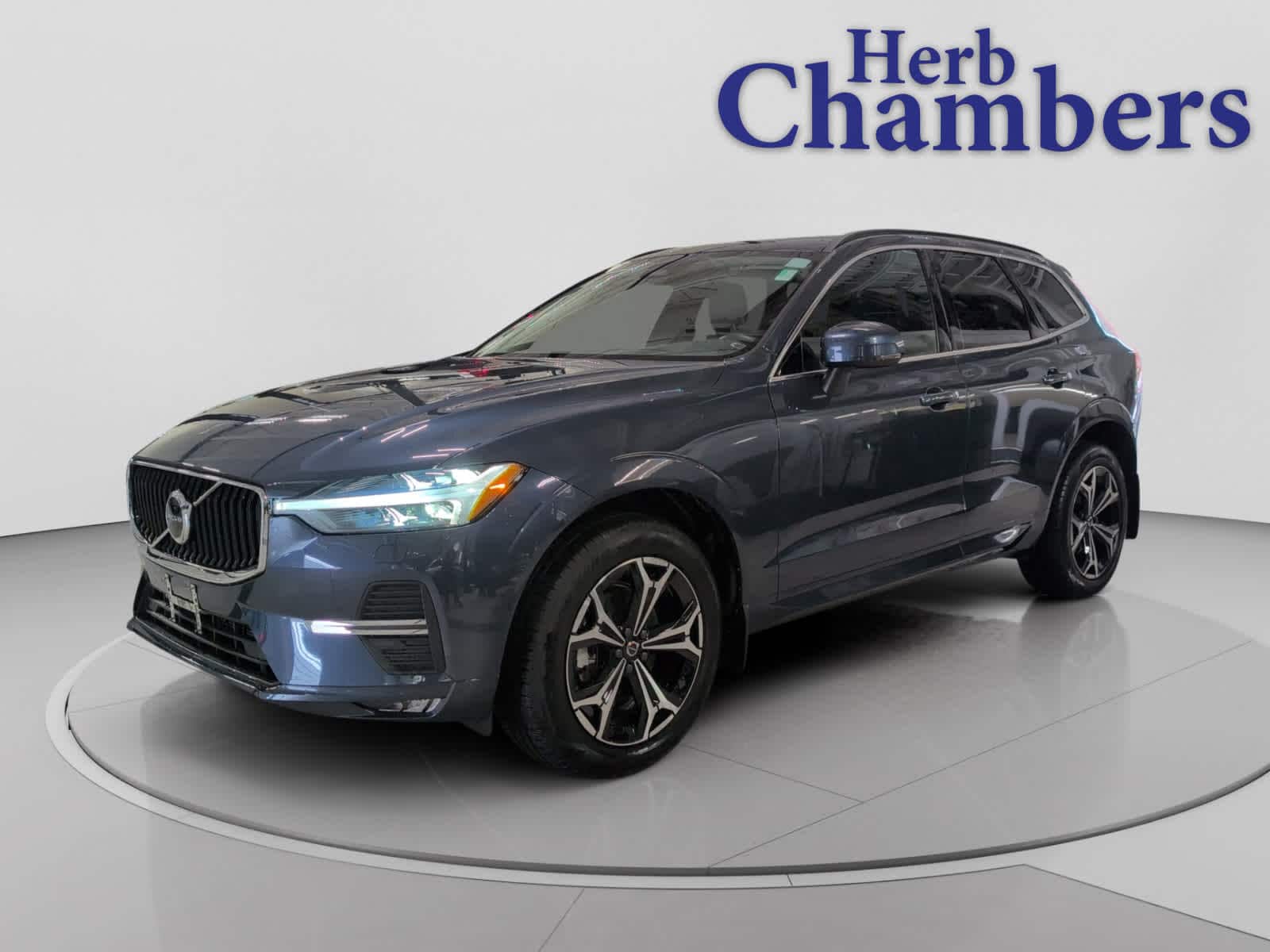 used 2022 Volvo XC60 car, priced at $31,998