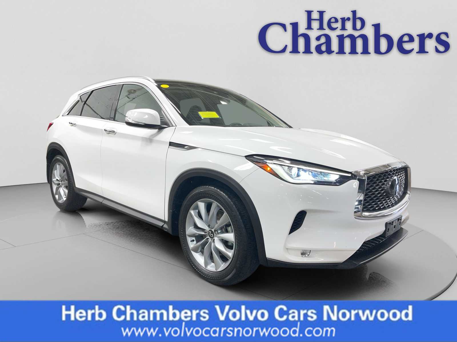 2022 INFINITI QX50 Luxe AWD's photo