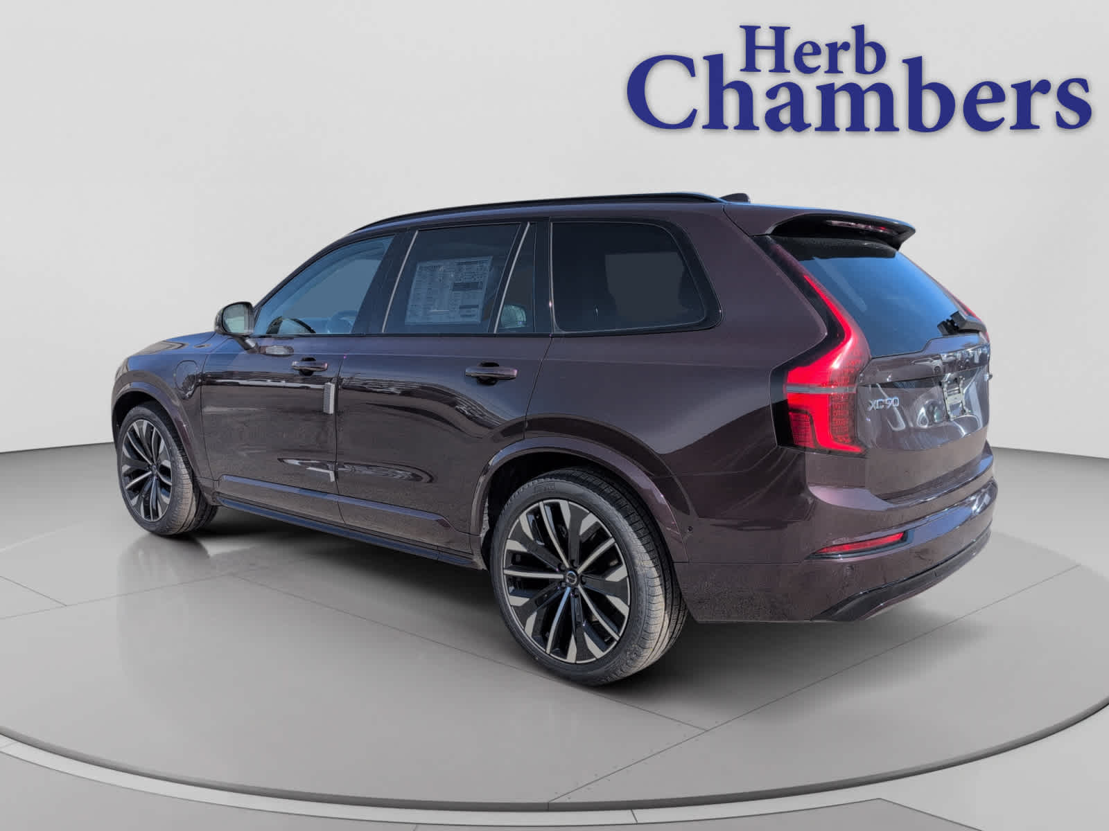new 2026 Volvo XC90 plug-in hybrid car, priced at $92,200
