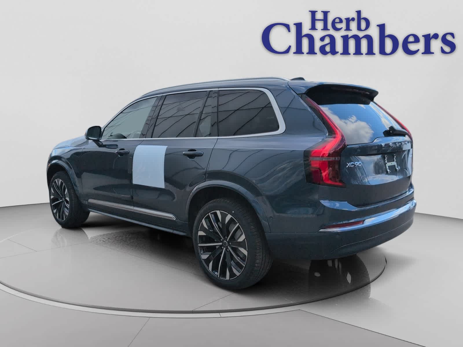 new 2026 Volvo XC90 car, priced at $75,655