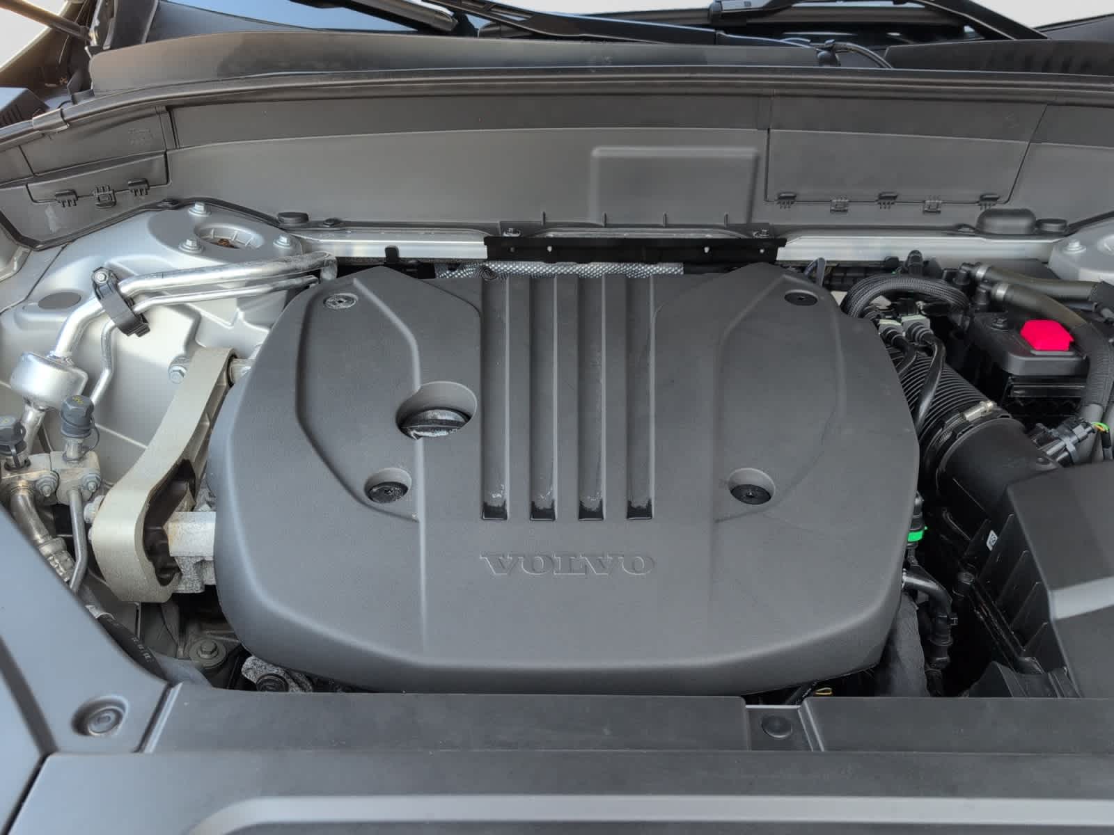 used 2023 Volvo XC90 car, priced at $38,996