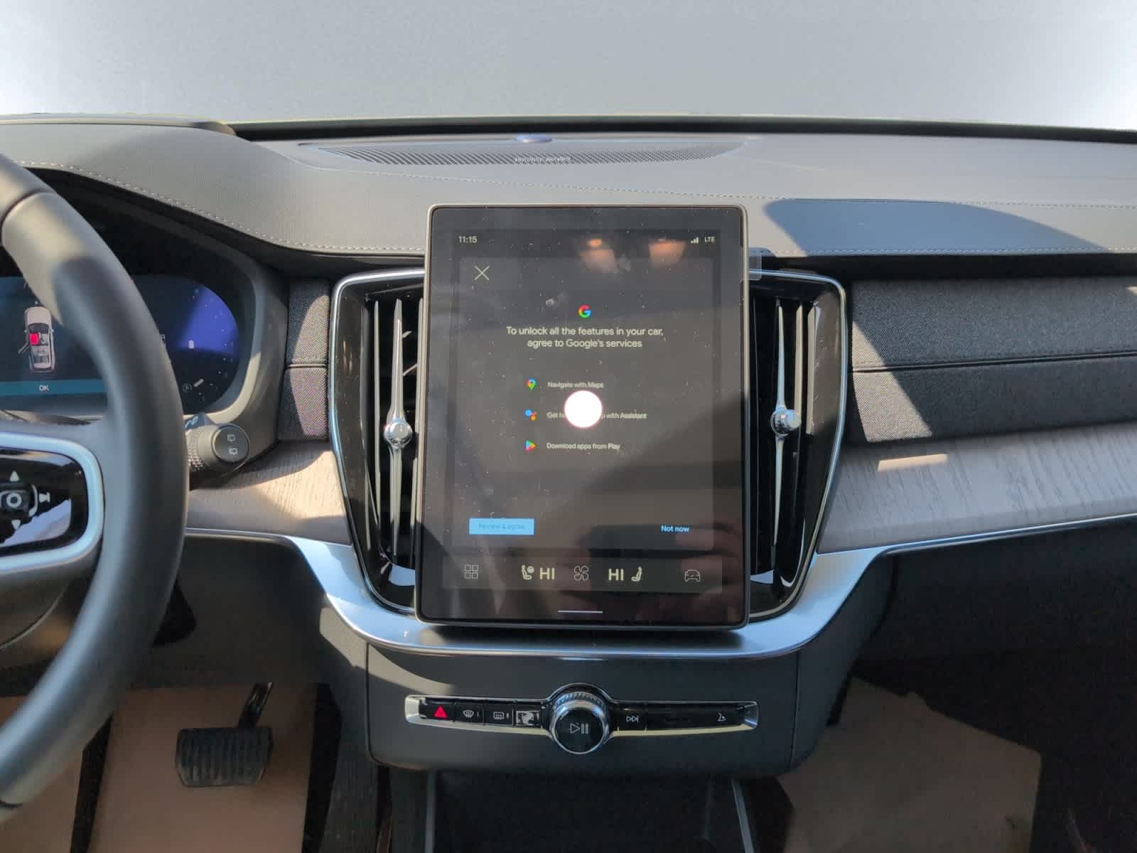 new 2026 Volvo XC90 car, priced at $75,155