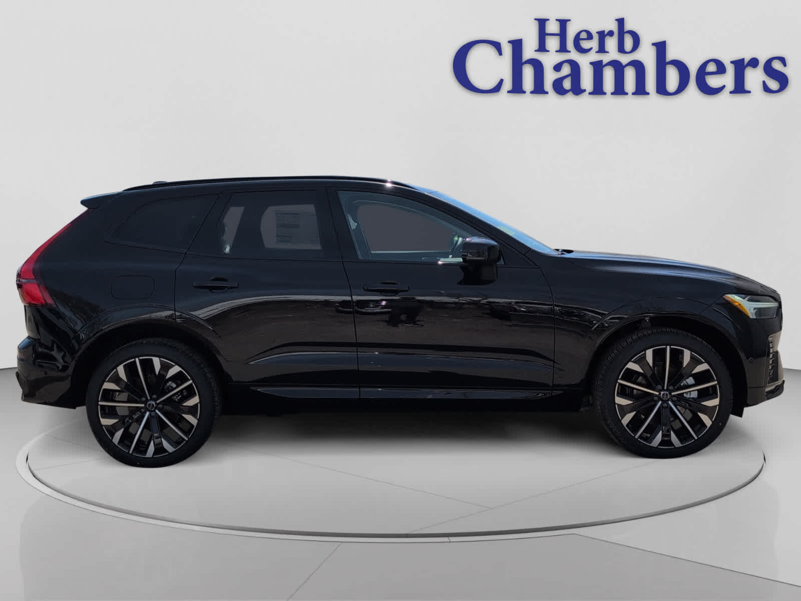new 2026 Volvo XC60 car, priced at $63,935