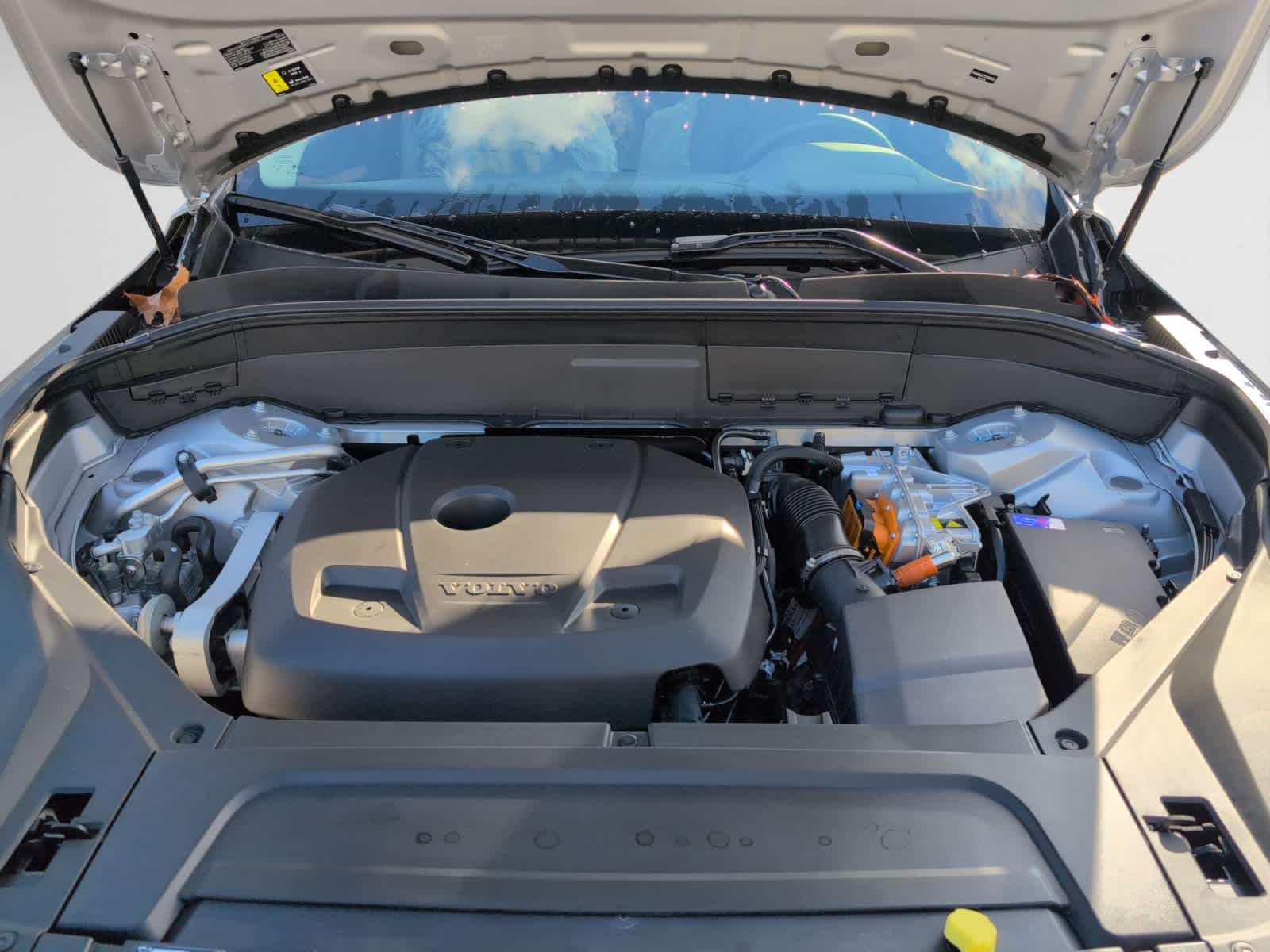 used 2025 Volvo XC90 plug-in hybrid car, priced at $76,875