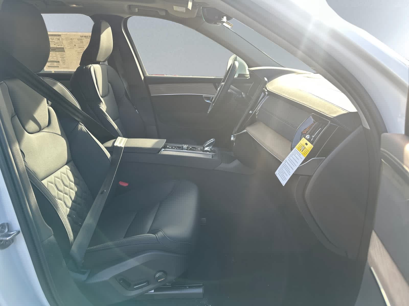 used 2025 Volvo XC90 plug-in hybrid car, priced at $78,395