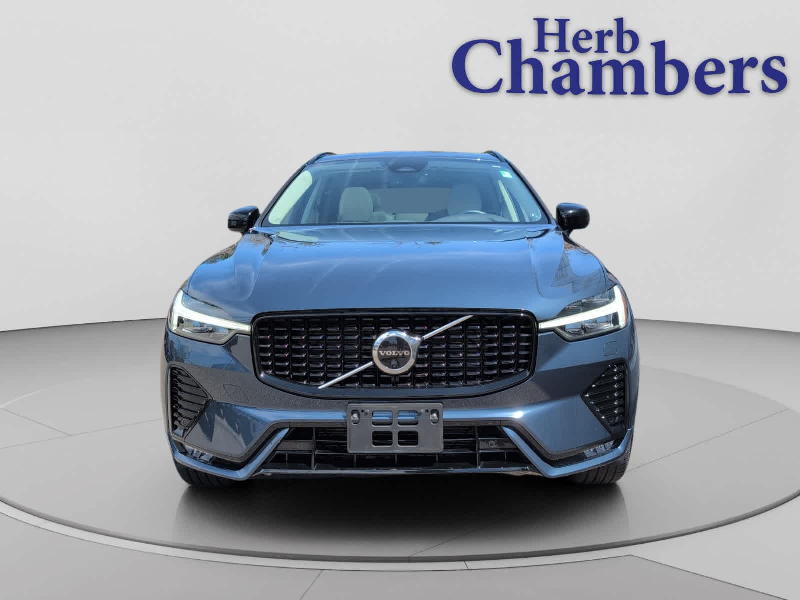 used 2023 Volvo XC60 car, priced at $37,498