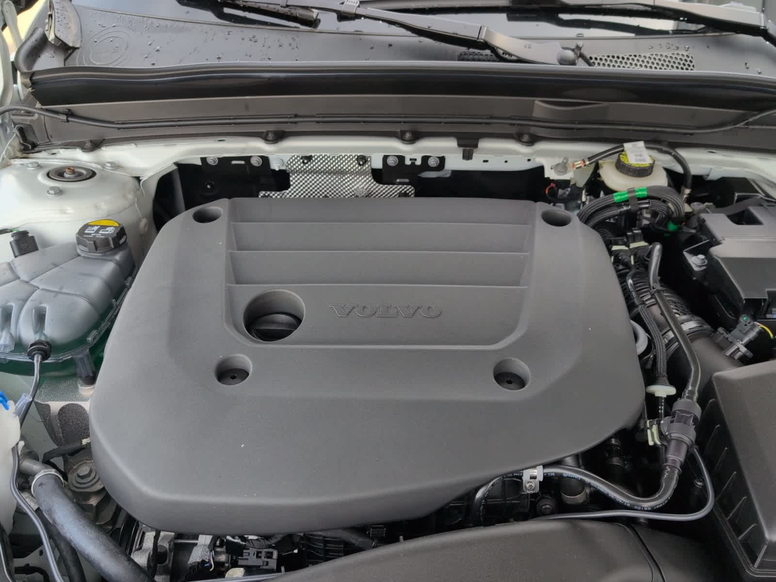 new 2026 Volvo XC40 car, priced at $51,960