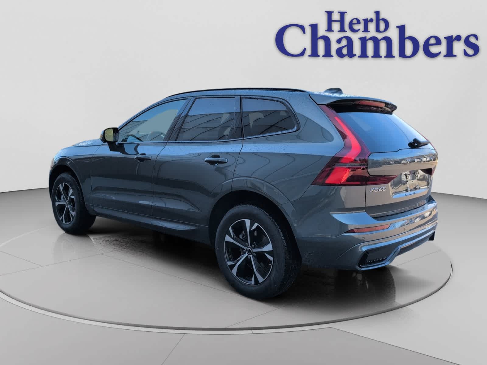 new 2026 Volvo XC60 car, priced at $52,285