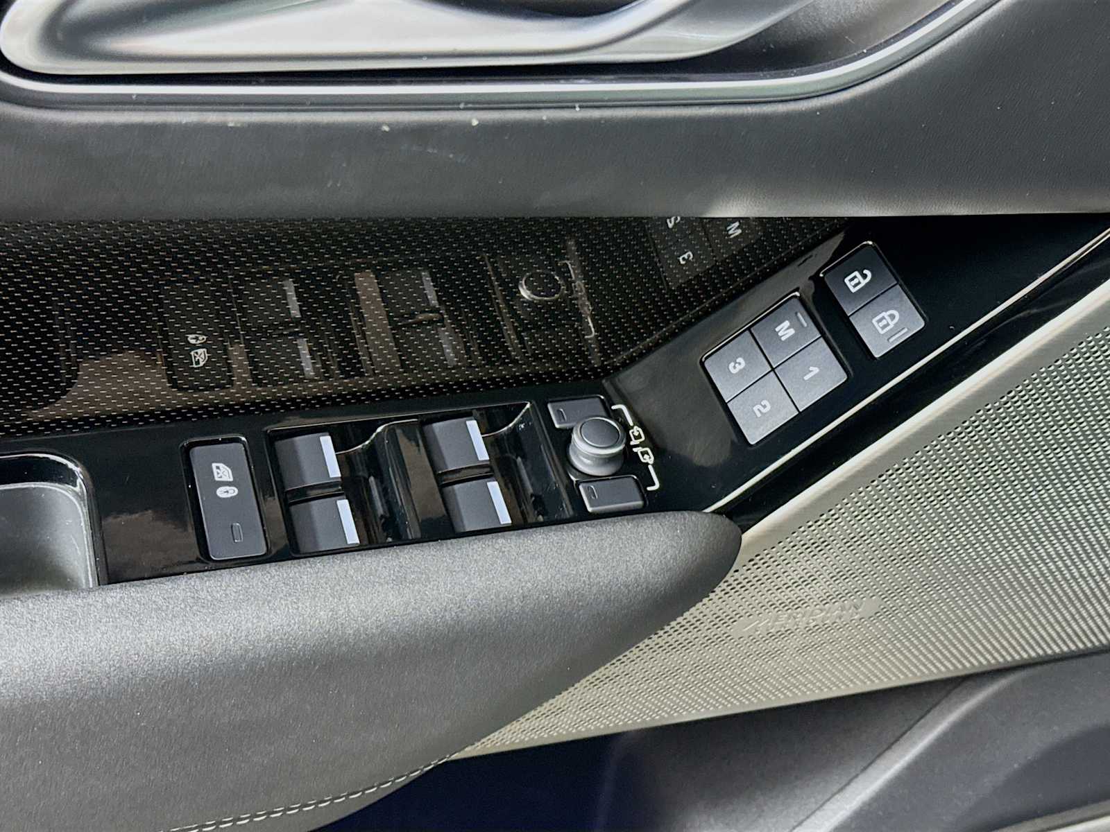 used 2023 Land Rover Range Rover Velar car, priced at $42,998