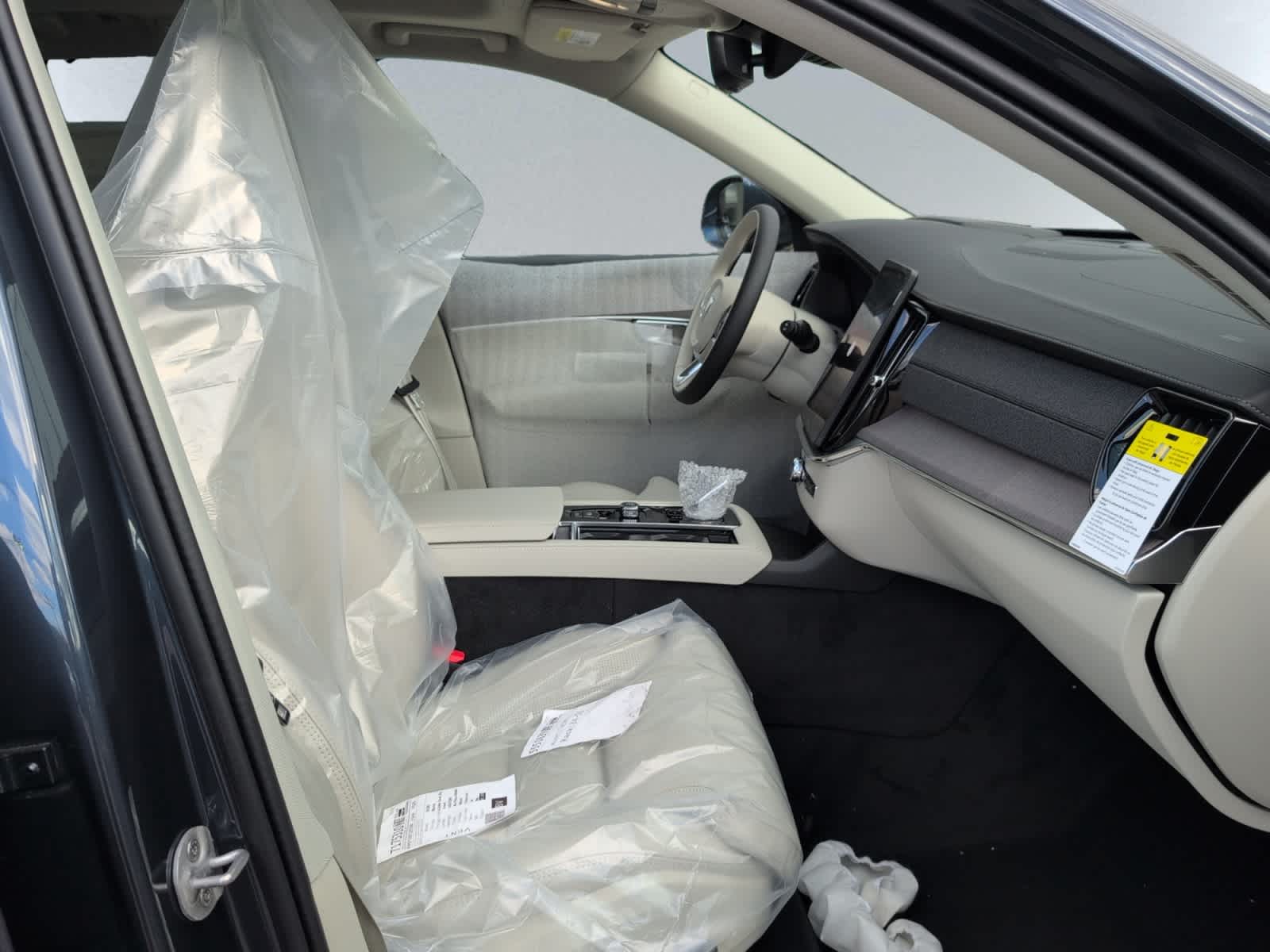 new 2026 Volvo XC90 car, priced at $75,655