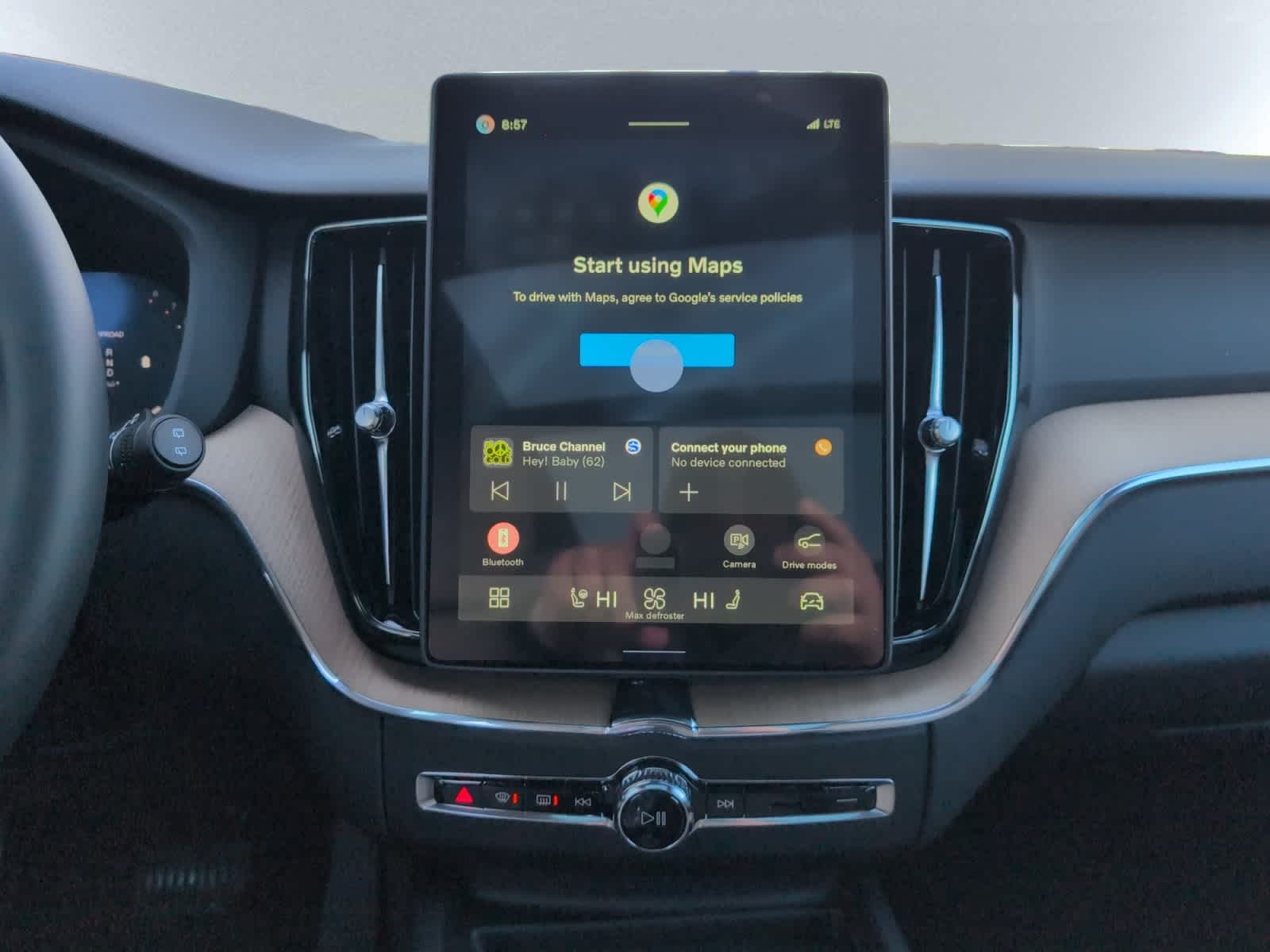 new 2026 Volvo XC60 car, priced at $52,285