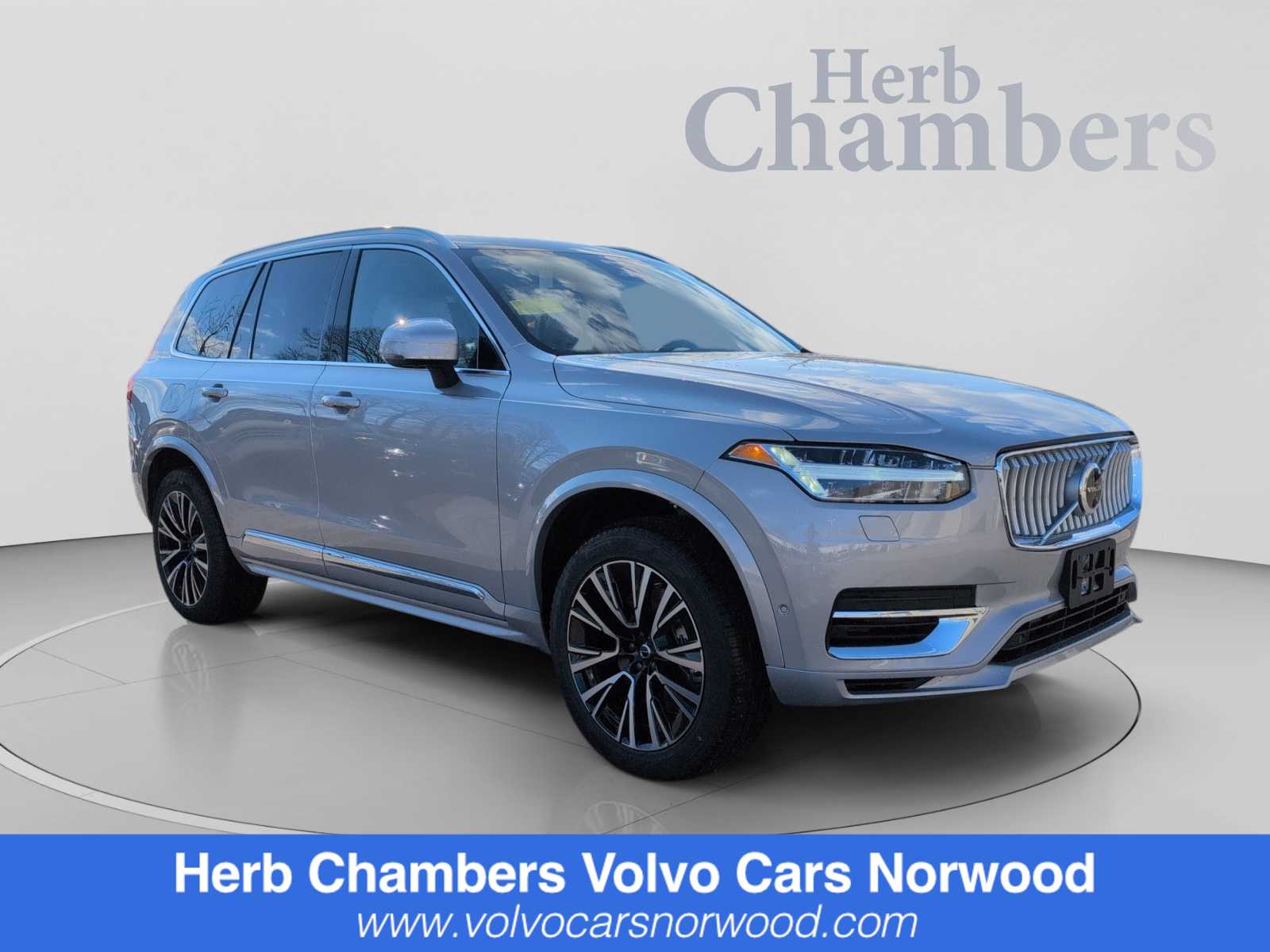  Volvo XC90 plug-in hybrid