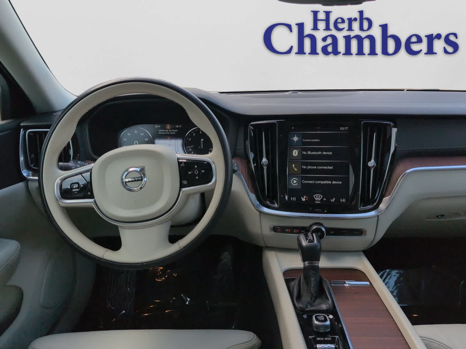 used 2020 Volvo V60 Cross Country car, priced at $24,998