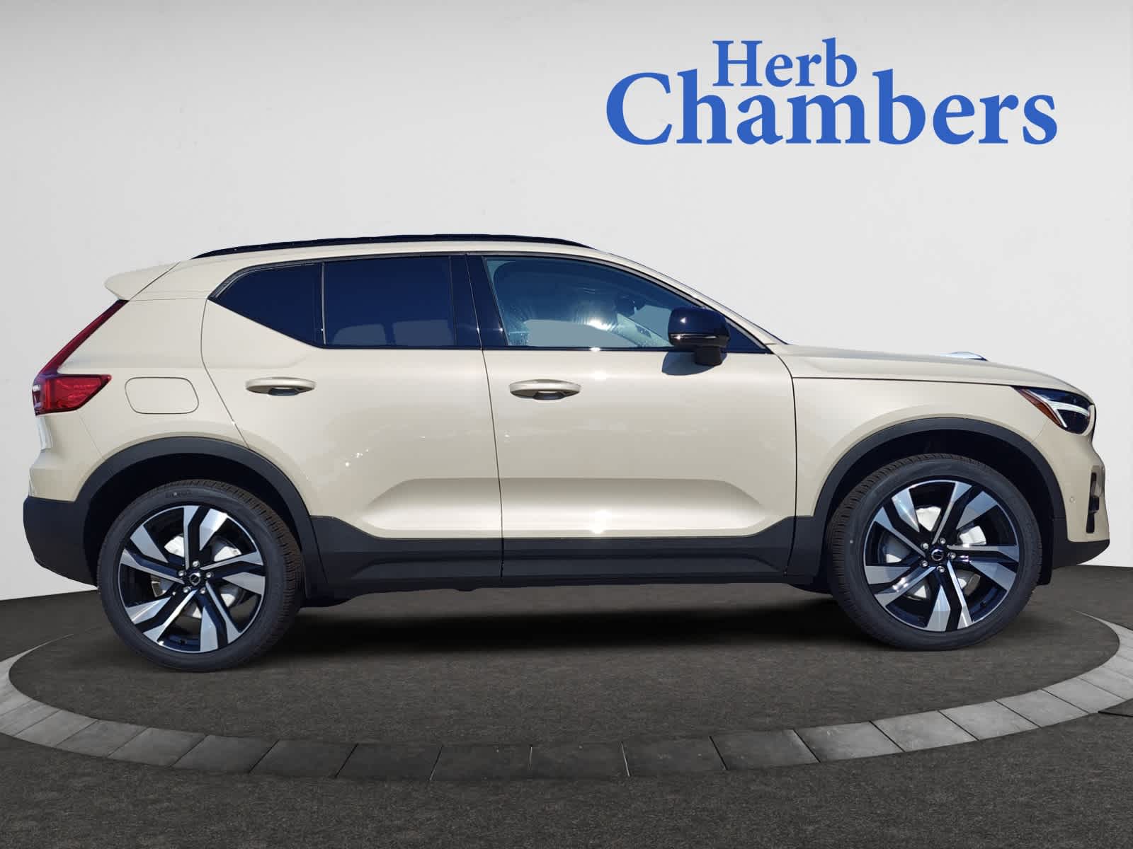 used 2025 Volvo XC40 car, priced at $52,215