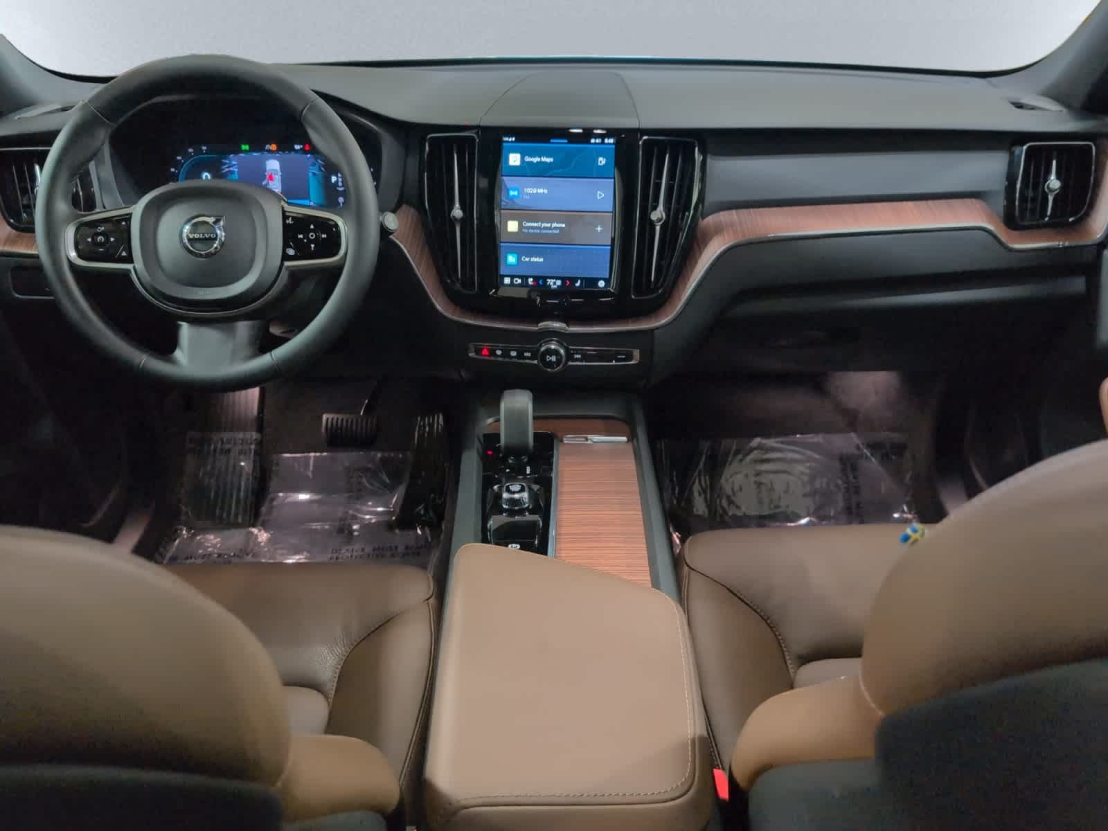 used 2024 Volvo XC60 car, priced at $39,998