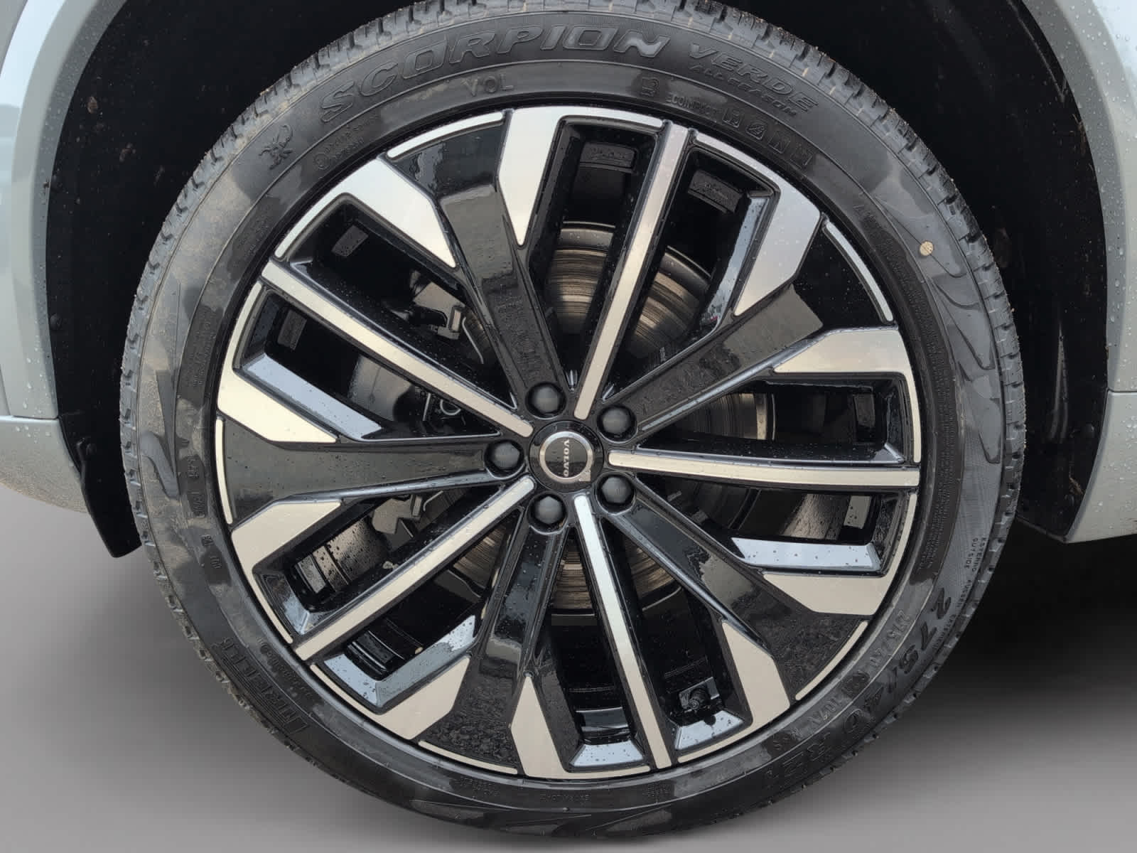 new 2026 Volvo XC90 car, priced at $75,155