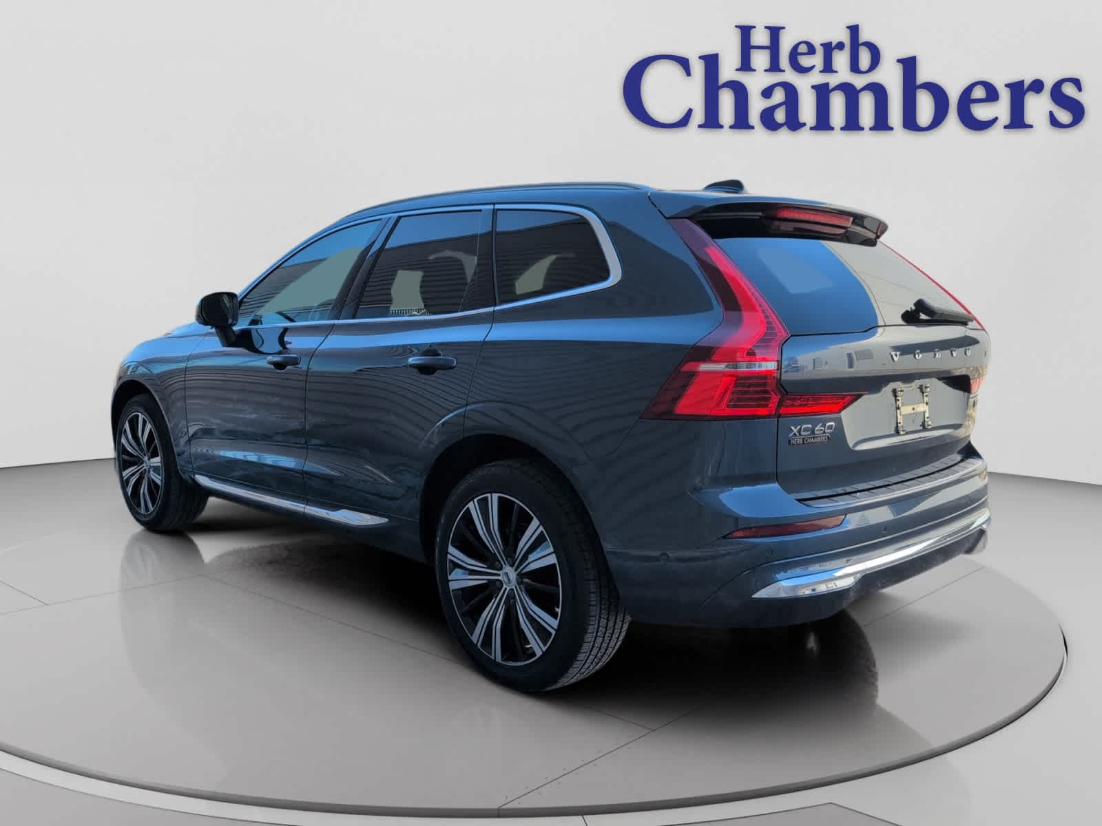 used 2023 Volvo XC60 car, priced at $34,498