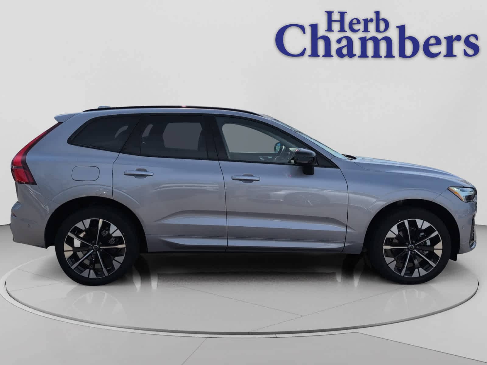 new 2026 Volvo XC60 car, priced at $58,105