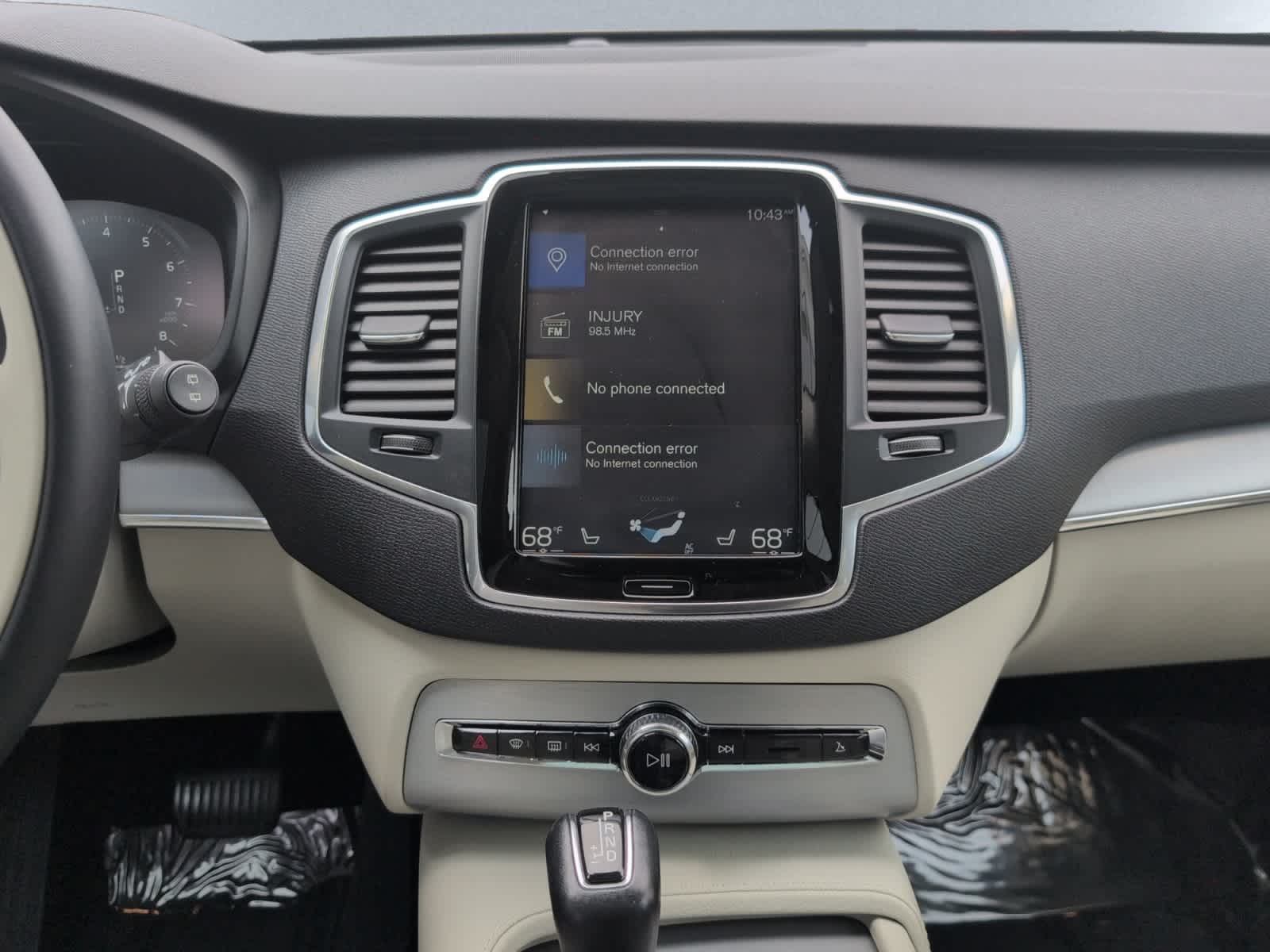 used 2021 Volvo XC90 car, priced at $25,998