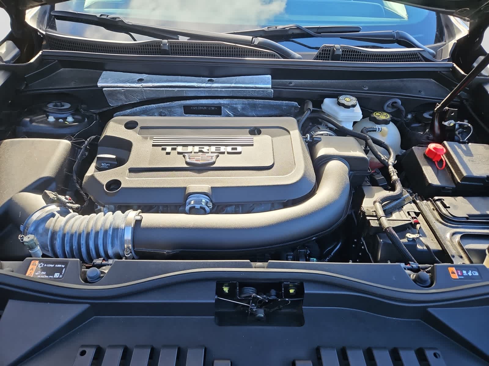 used 2024 Cadillac XT4 car, priced at $26,498