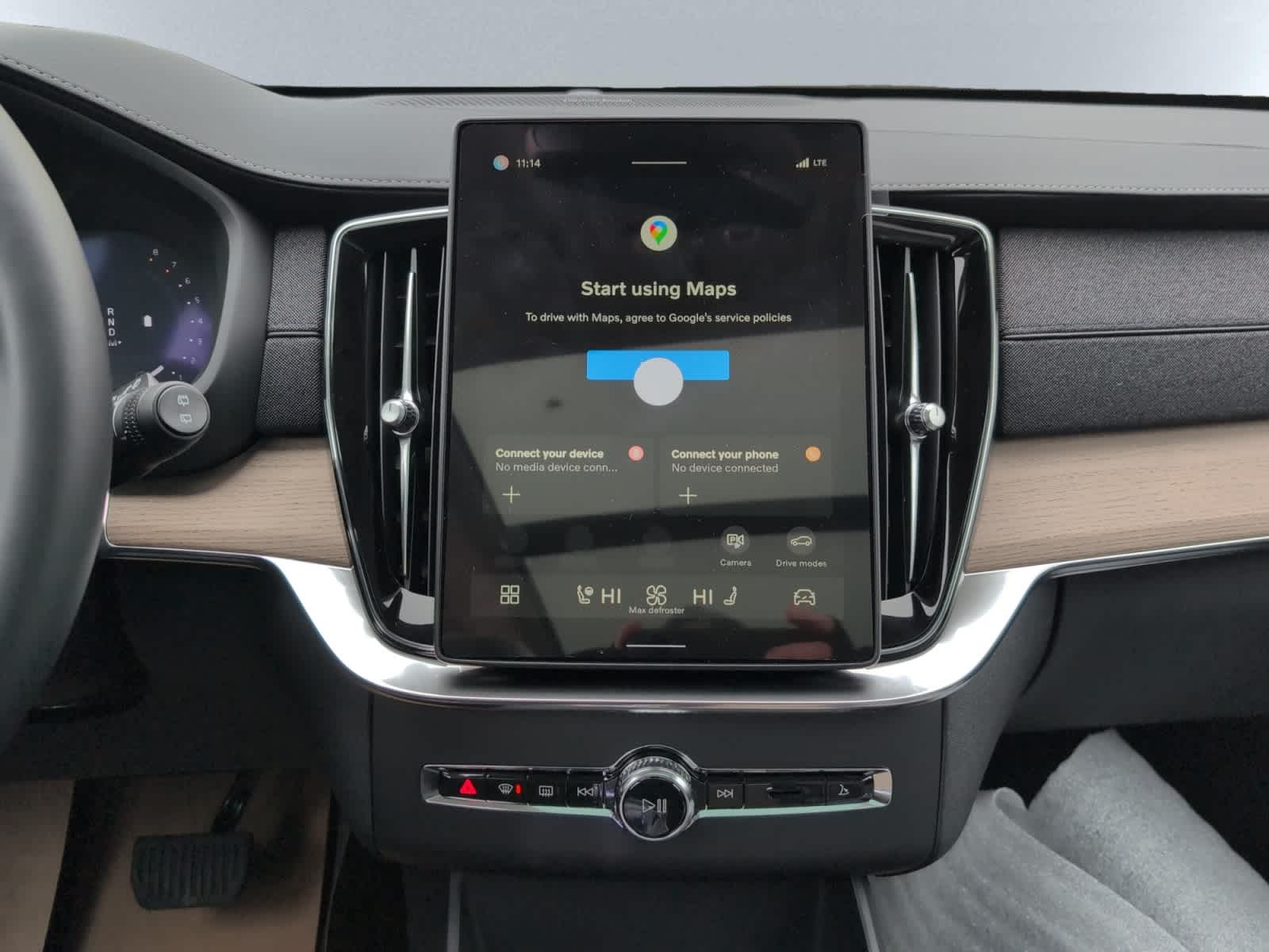 new 2026 Volvo XC90 car, priced at $71,825