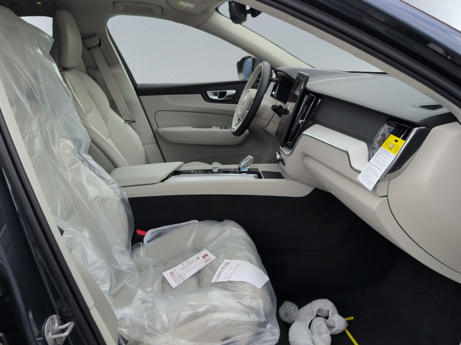 new 2026 Volvo XC60 plug-in hybrid car, priced at $74,370