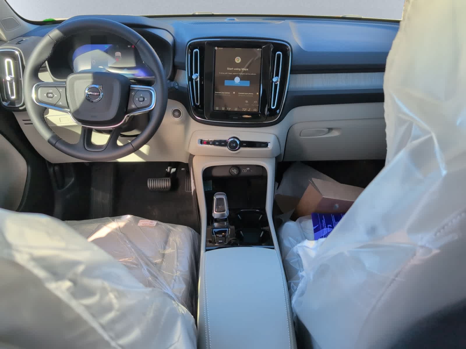 new 2026 Volvo XC40 car, priced at $53,525