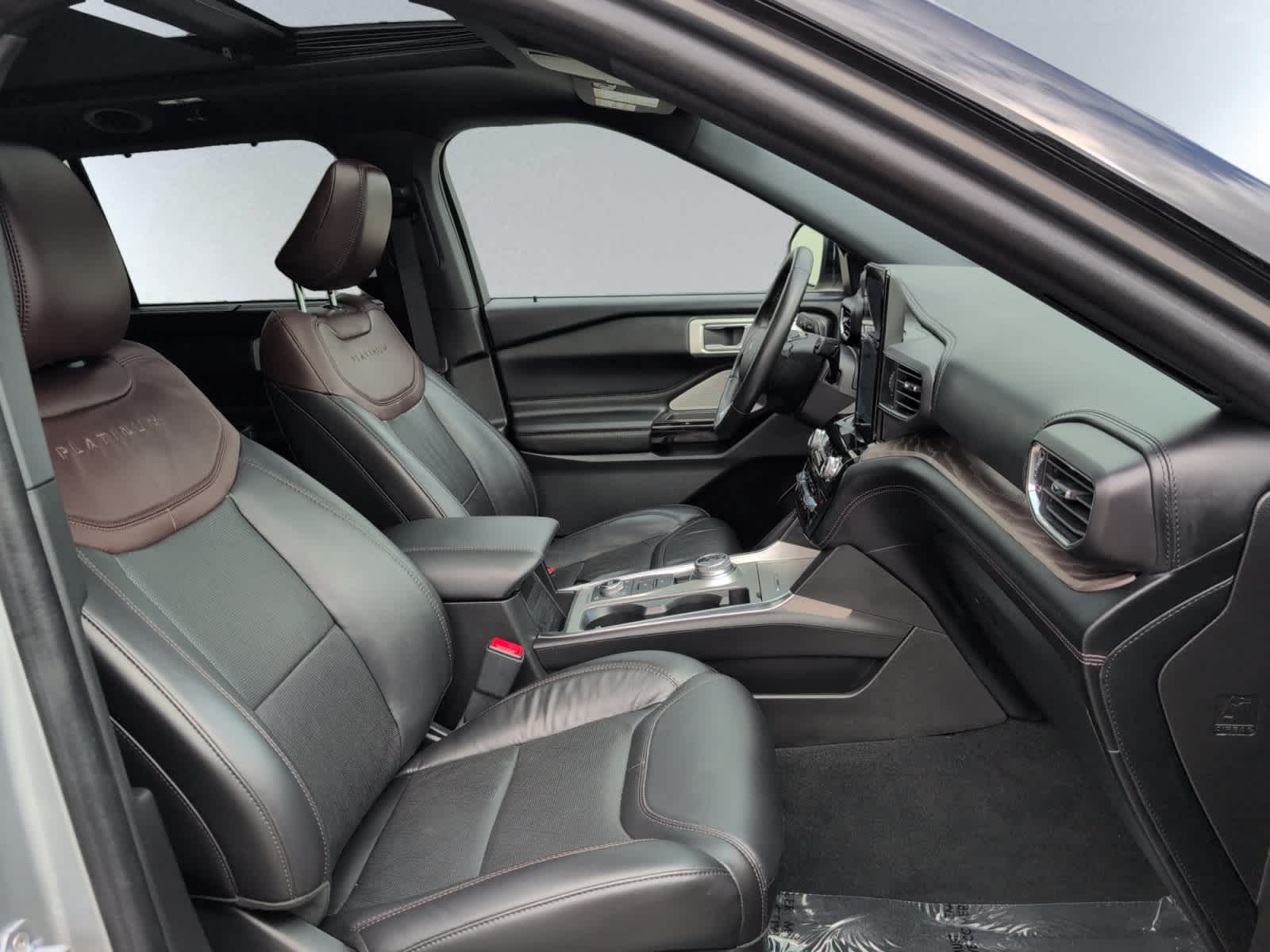 used 2023 Ford Explorer car, priced at $40,998