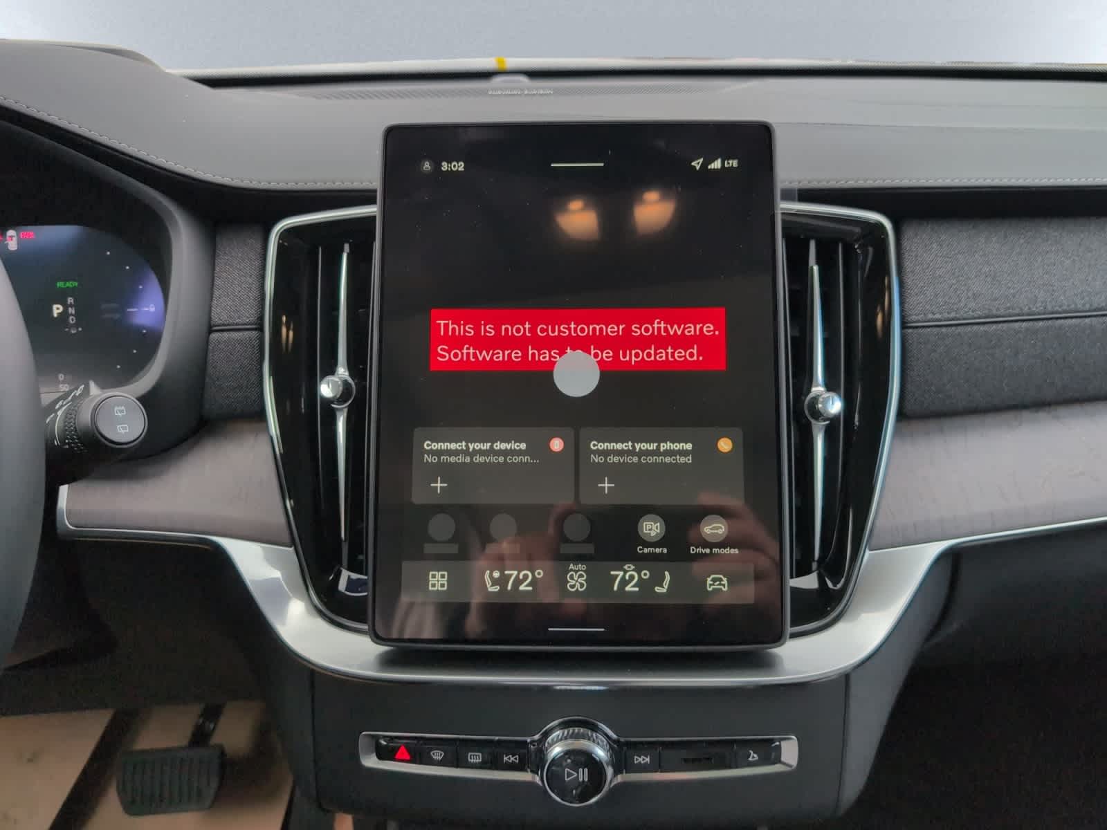 new 2026 Volvo XC90 plug-in hybrid car, priced at $85,705