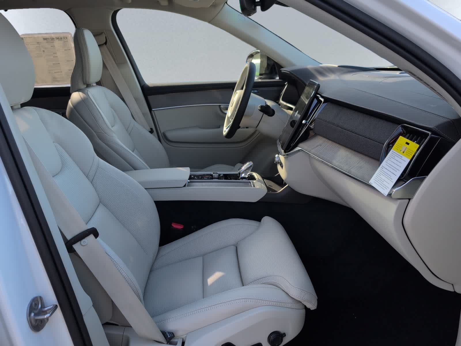used 2026 Volvo XC90 car, priced at $75,530