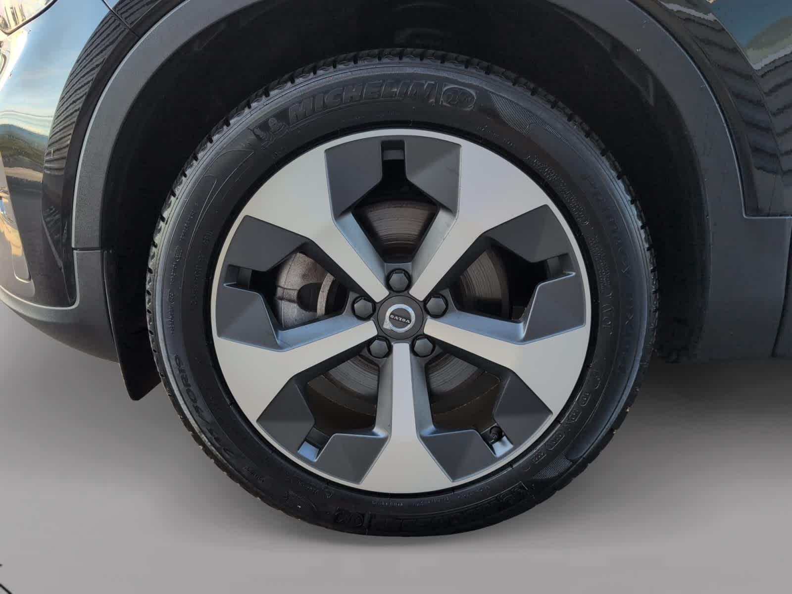 used 2024 Volvo XC40 car, priced at $31,998