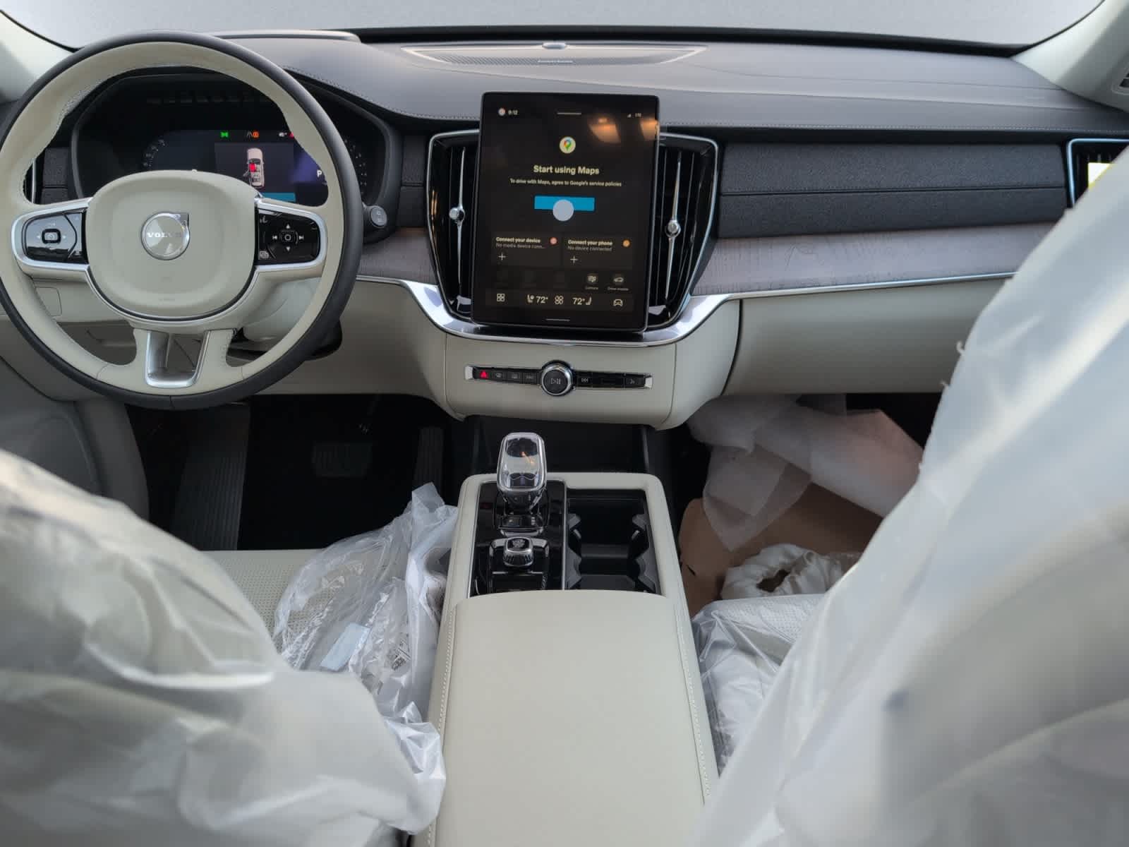 new 2026 Volvo XC90 car, priced at $75,270