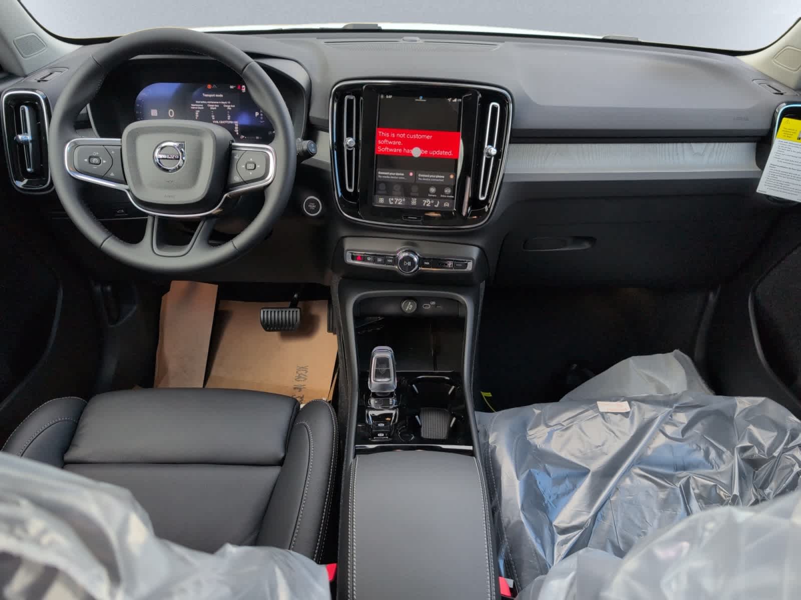 new 2026 Volvo XC40 car, priced at $50,035