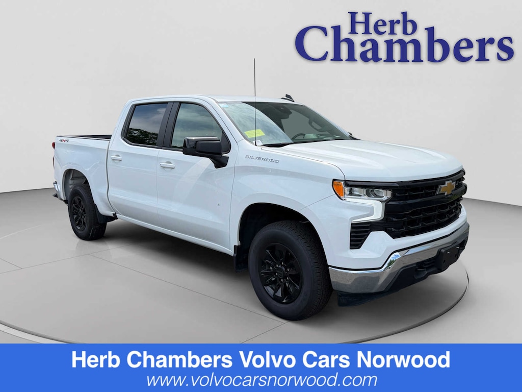 Used 2025 Chevrolet Silverado 1500 LT w/1LT Truck Crew Cab